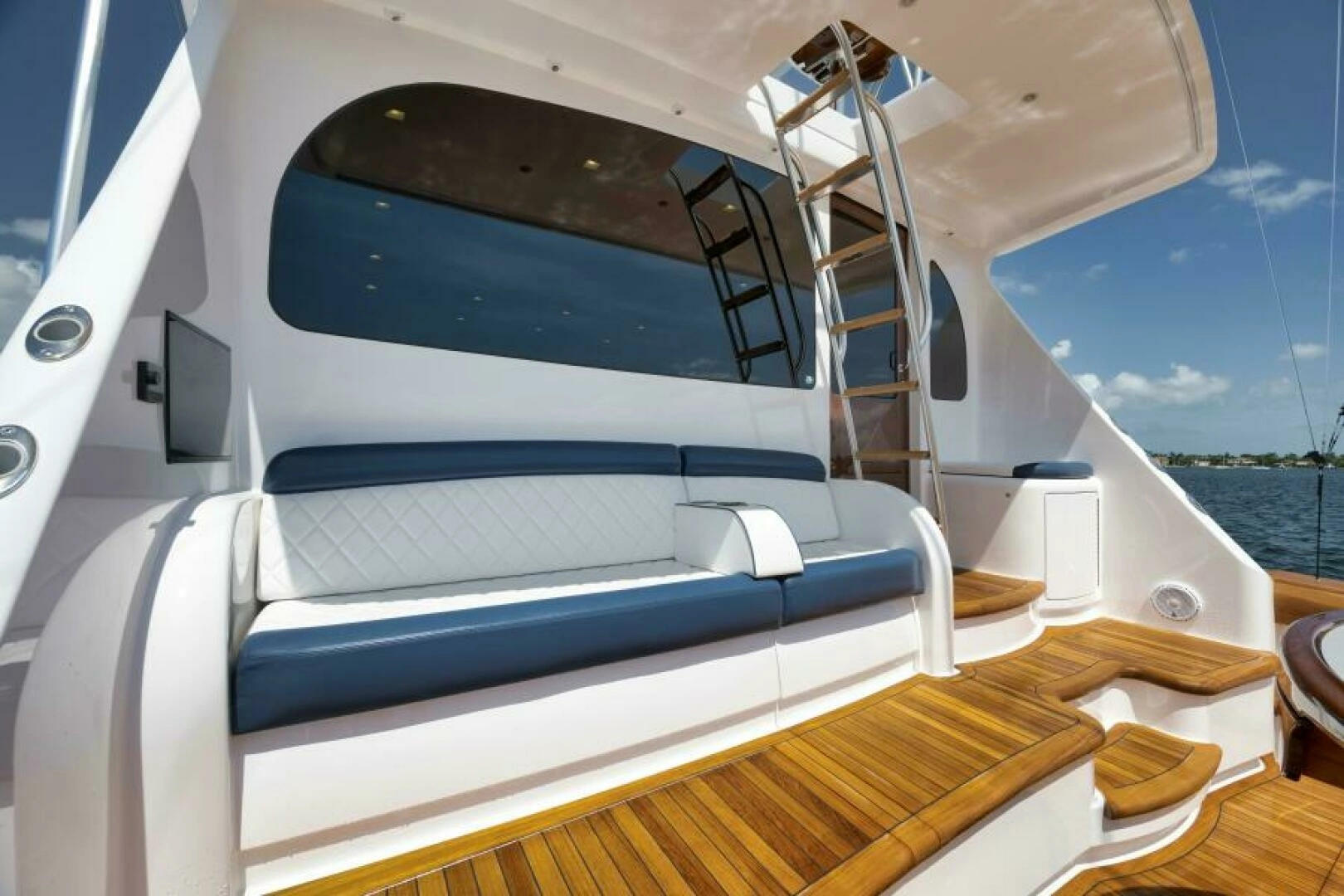 2024 Viking 68 Convertible - Image 64