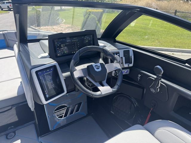 2022 Malibu Wakesetter 25 LSV - 13