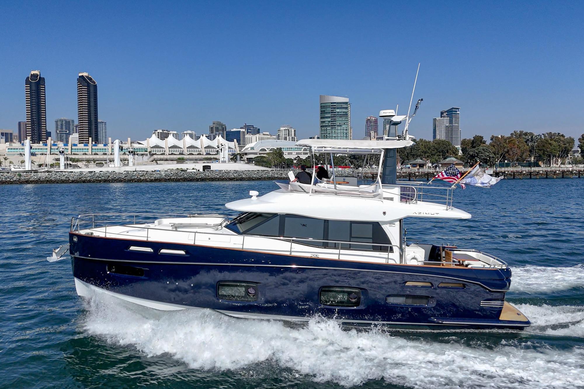2013 Azimut Magellano 50