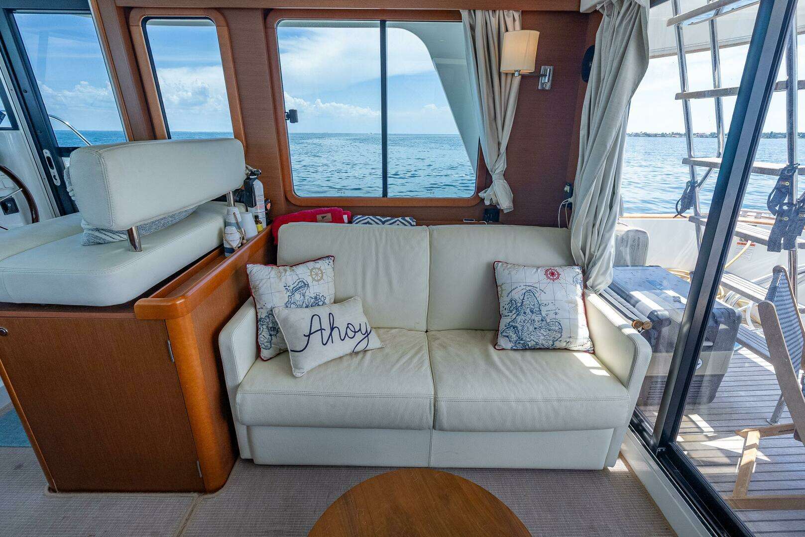 2015 Beneteau Swift Trawler 34 - Image 45