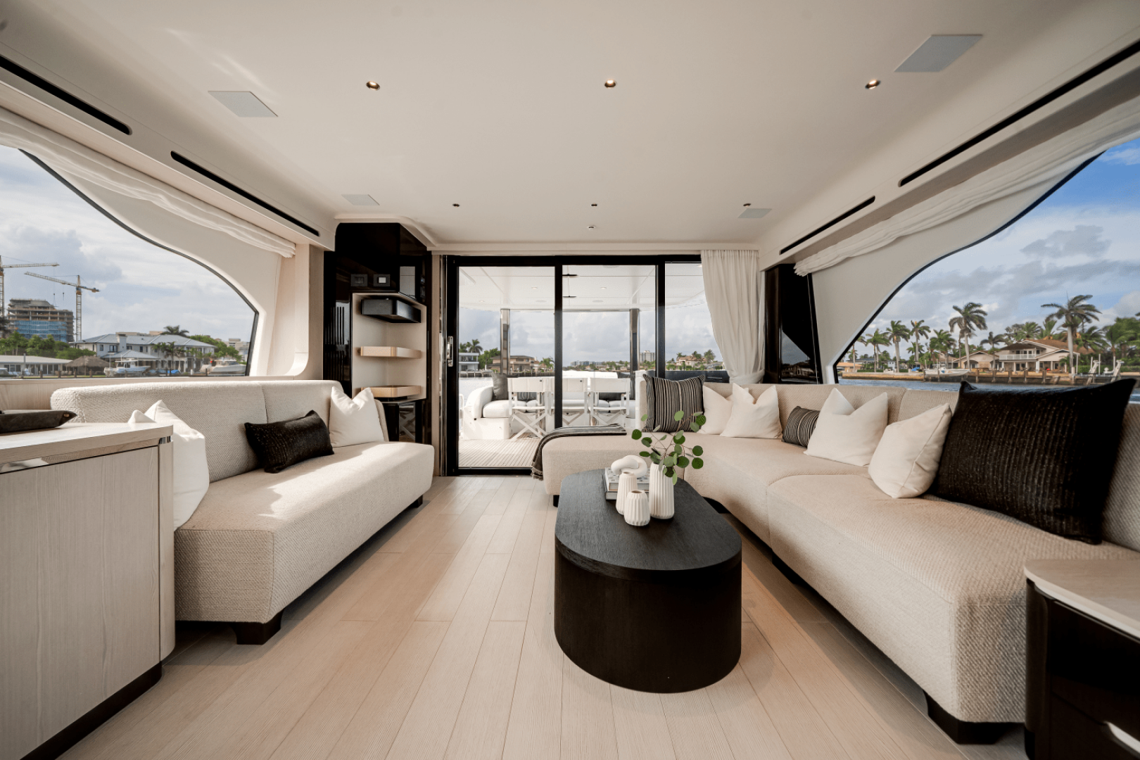 2026 Azimut Fly 78 - Image 32