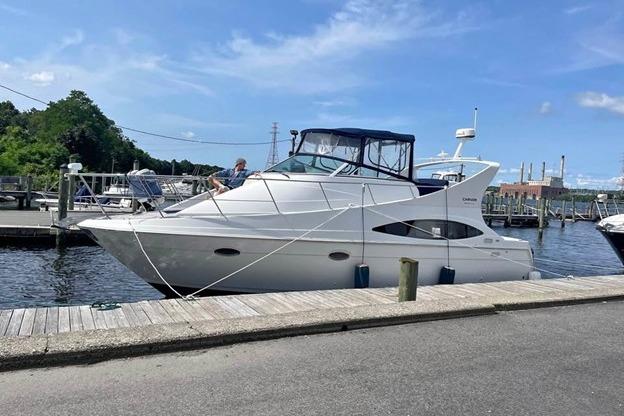 1999 Carver 350 Mariner