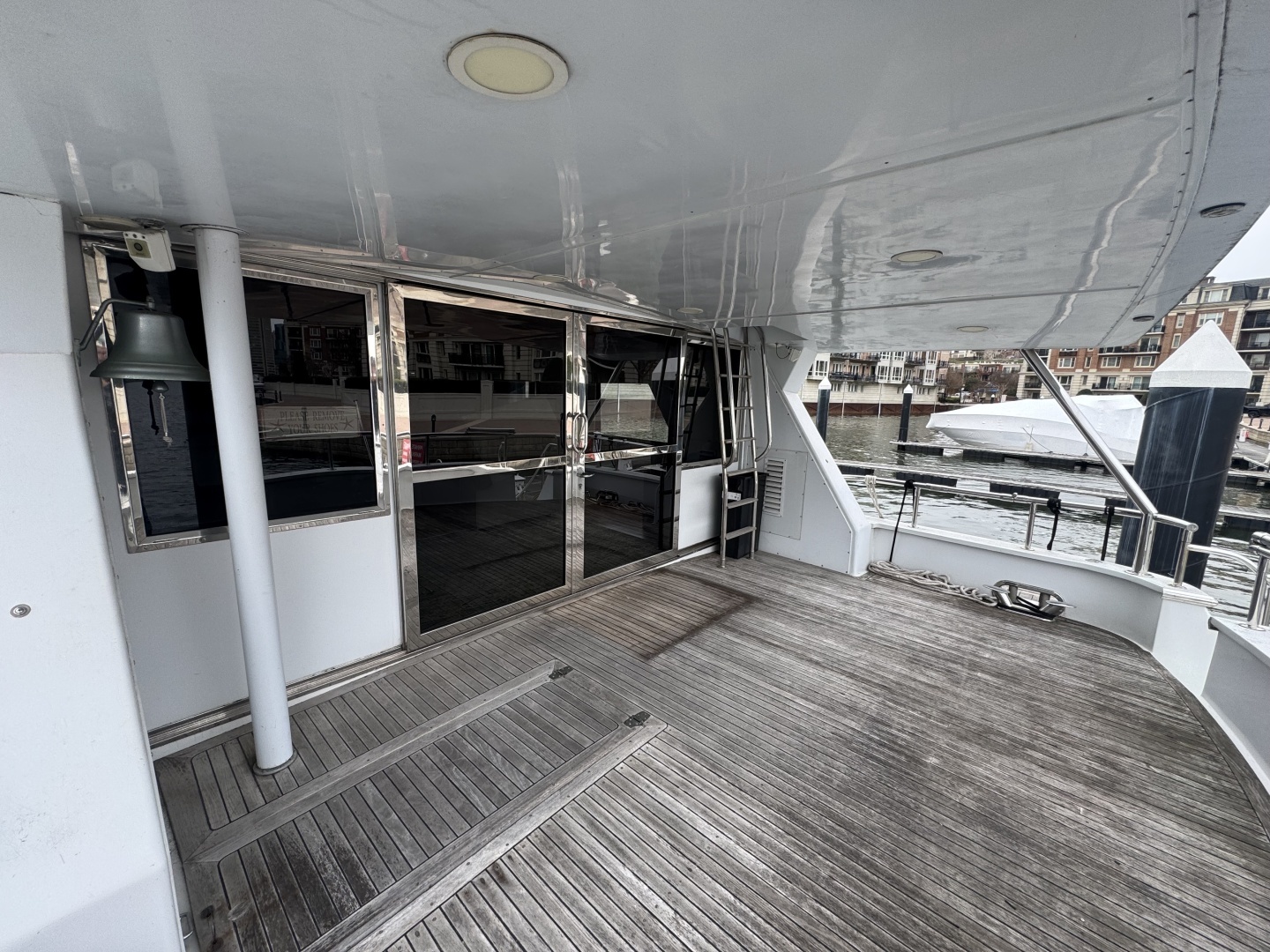 1997 Tarrab 77 Motor Yacht - Image 11
