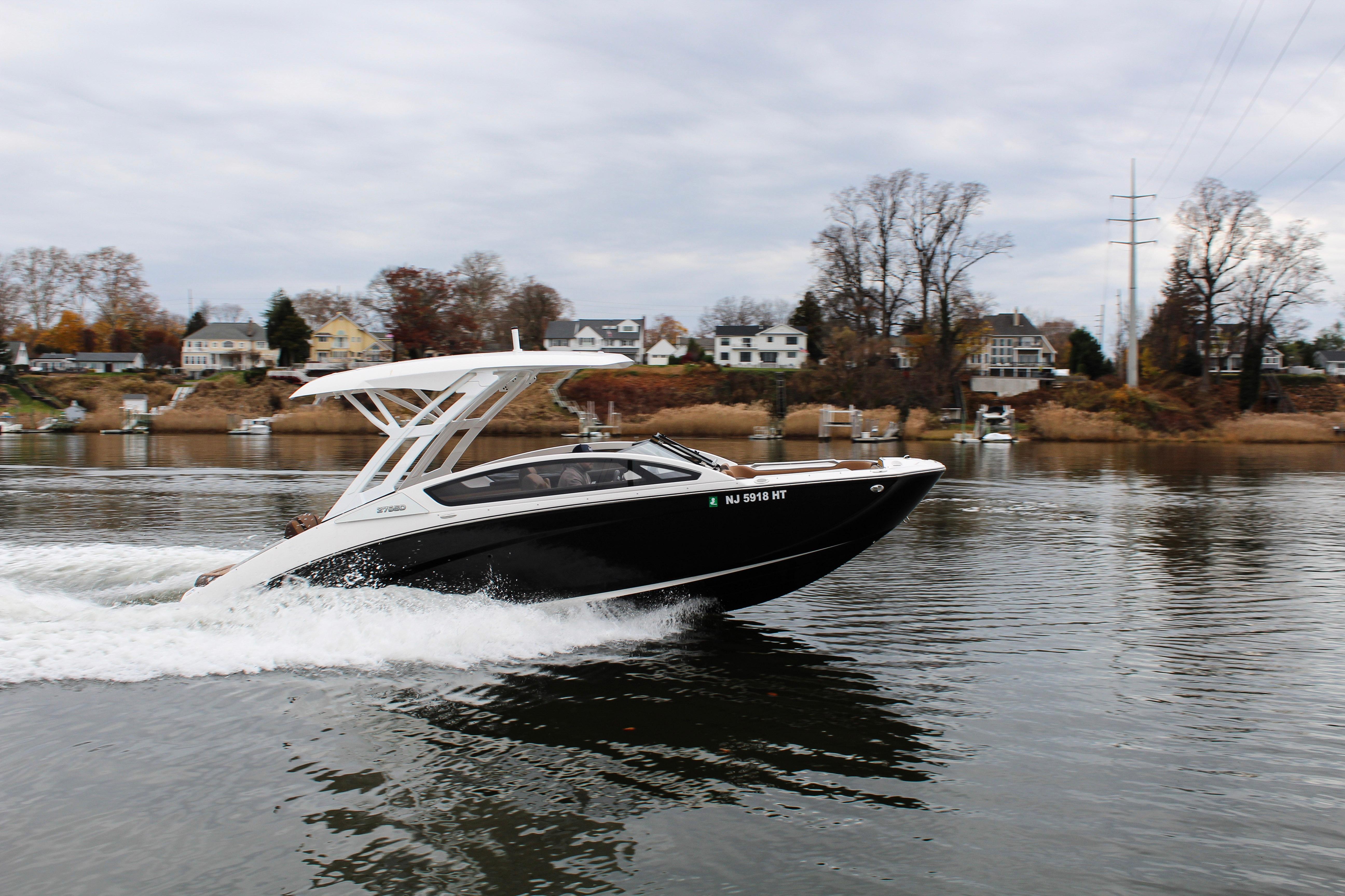 2024 Yamaha Boats 275SD