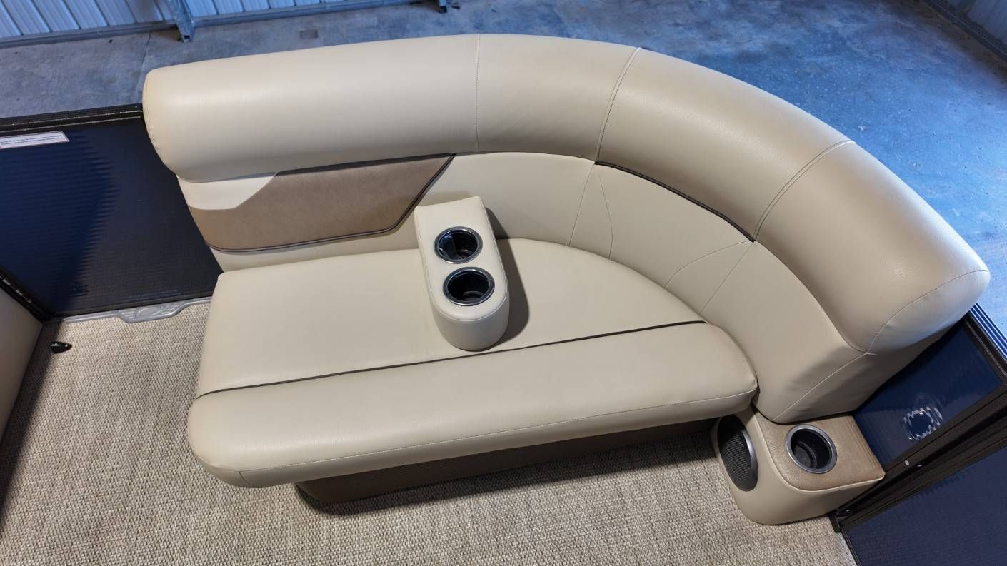 2019 Crest 200 L - 29