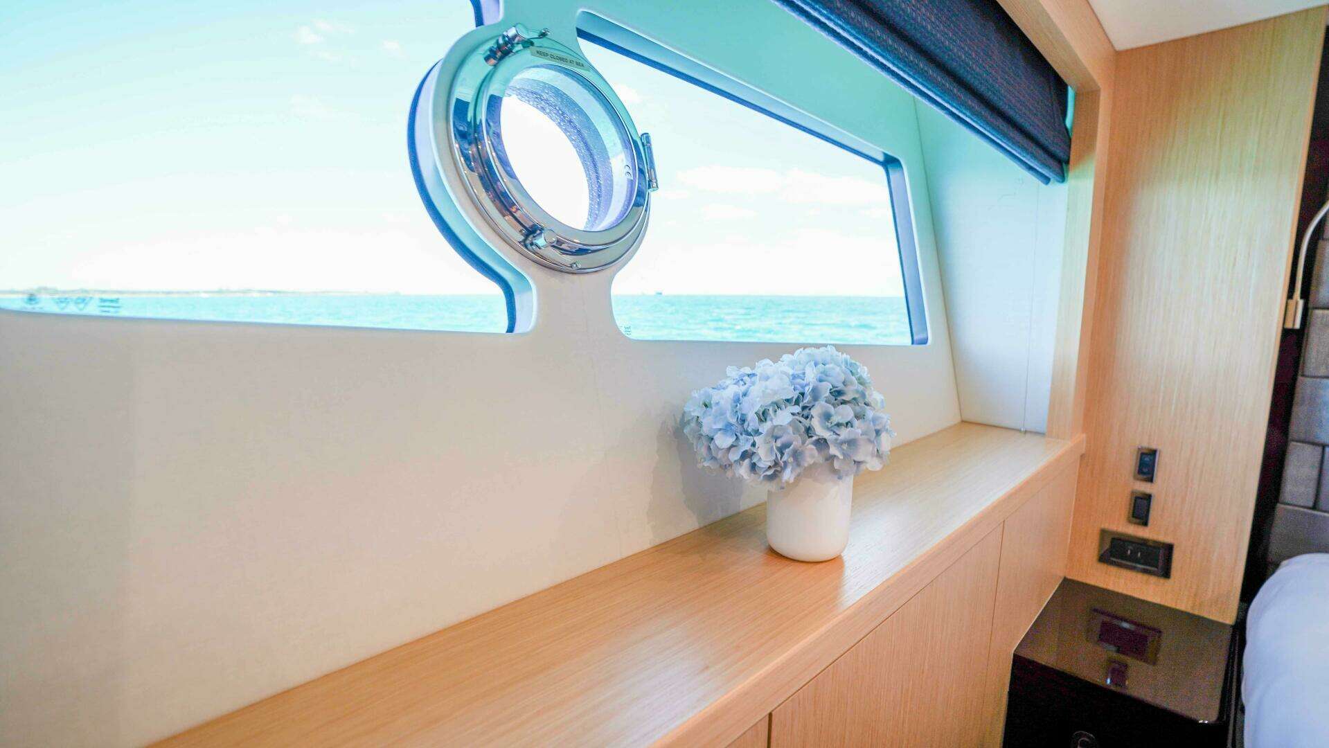 2016 Sunseeker 75 Yacht - Image 52