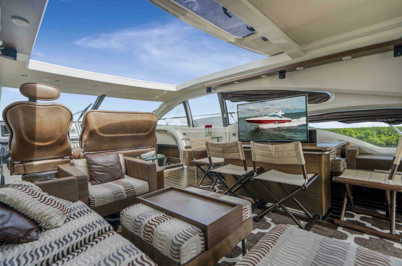 2007 Azimut 68S - Image 19