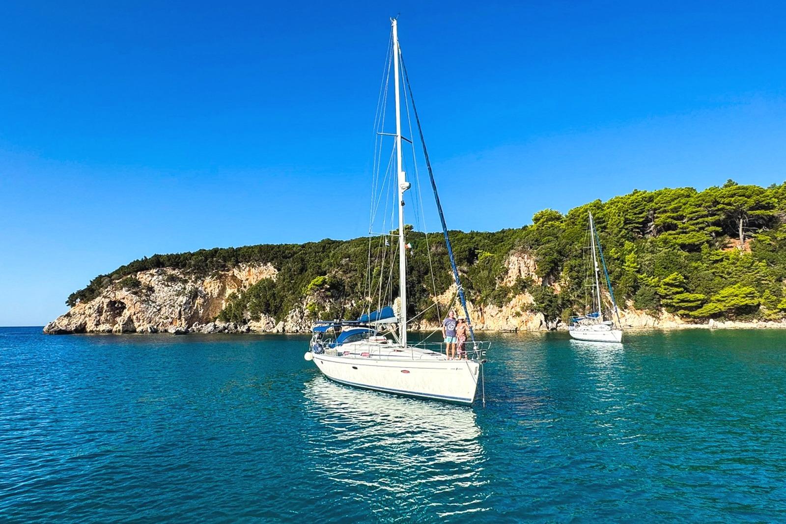 2005 Bavaria Cruiser 42