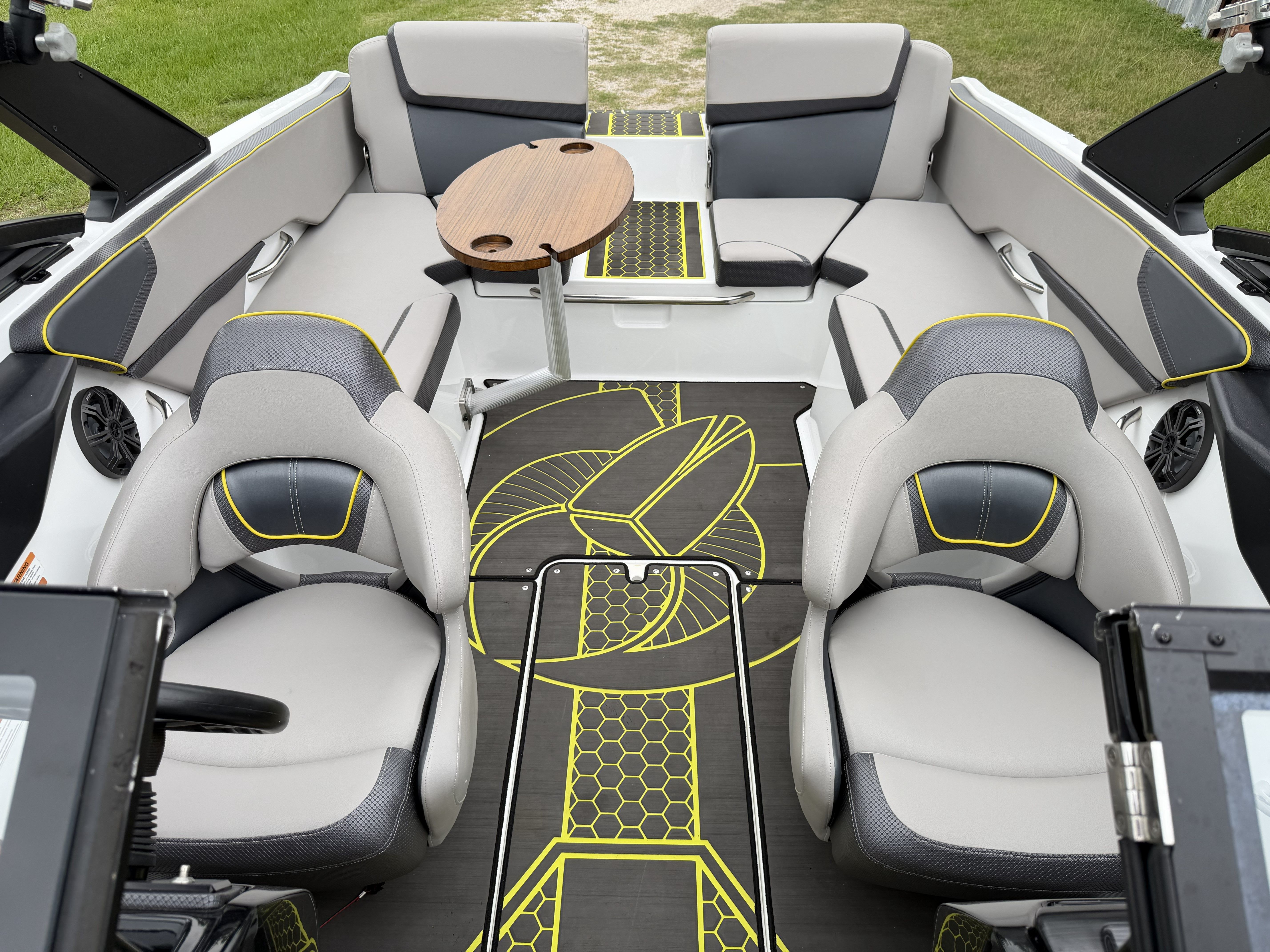 2020 Scarab Wake 215 - 12
