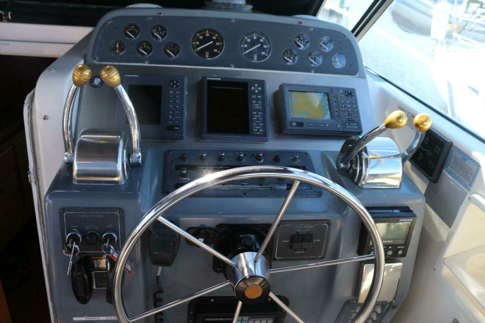 1995 Tiara Yachts 3400 Open - Image 20