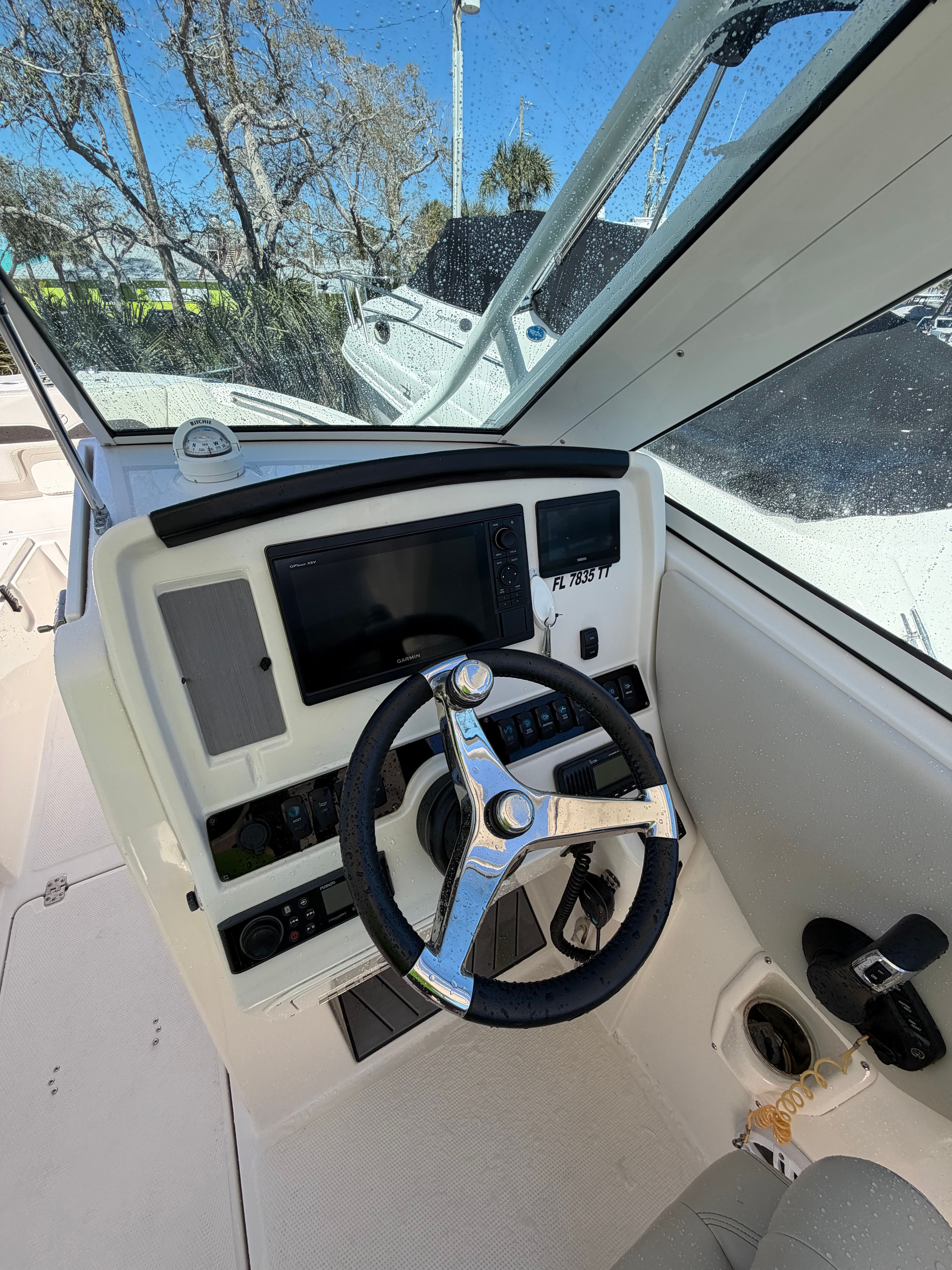 2023 Sailfish 245 DC - 9