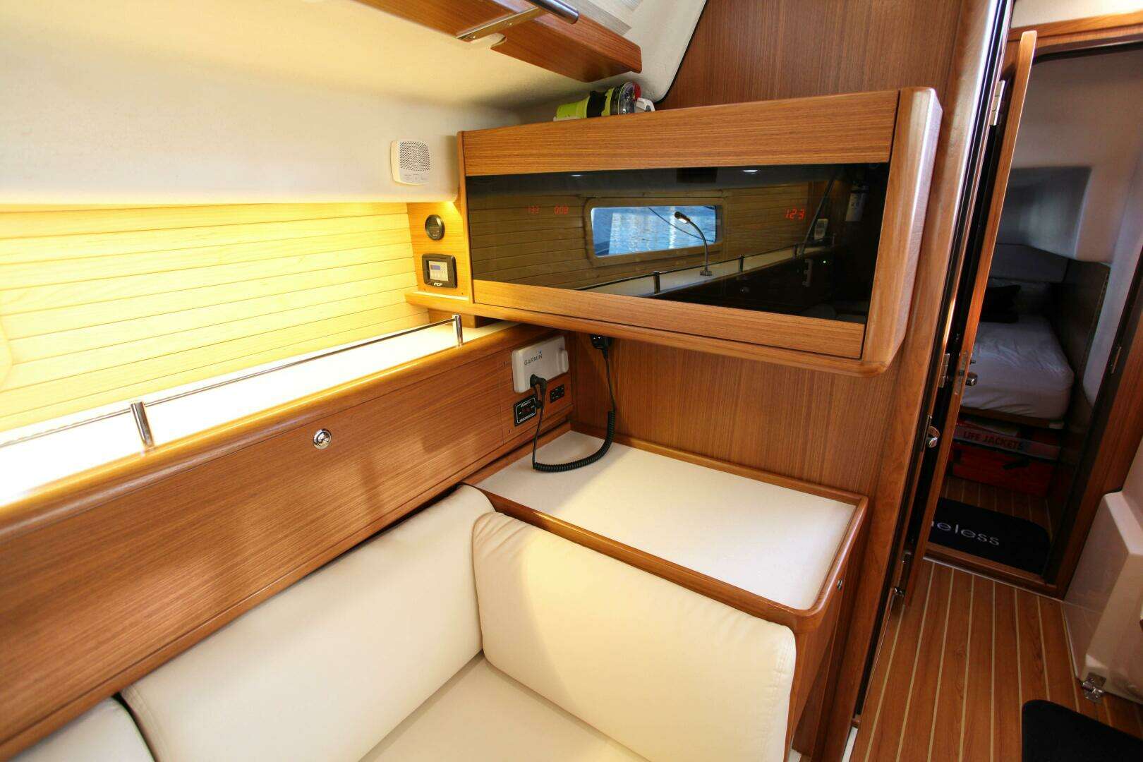 2025 Catalina 426 - Image 189