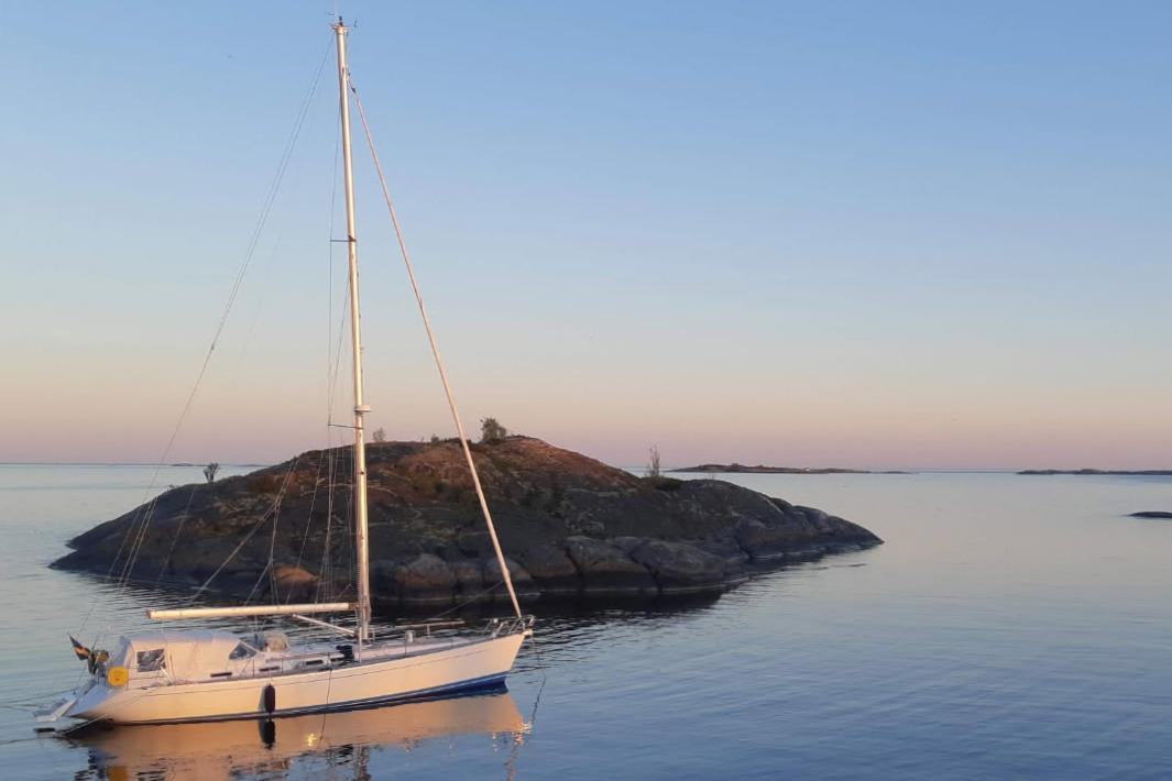 2000 Sweden Yachts 45