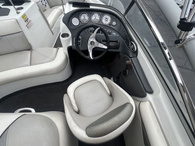 2008 Tigé 22i - 14
