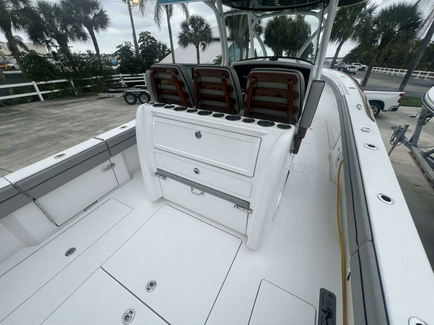 2023 Valhalla Boatworks V-33 - Image 11