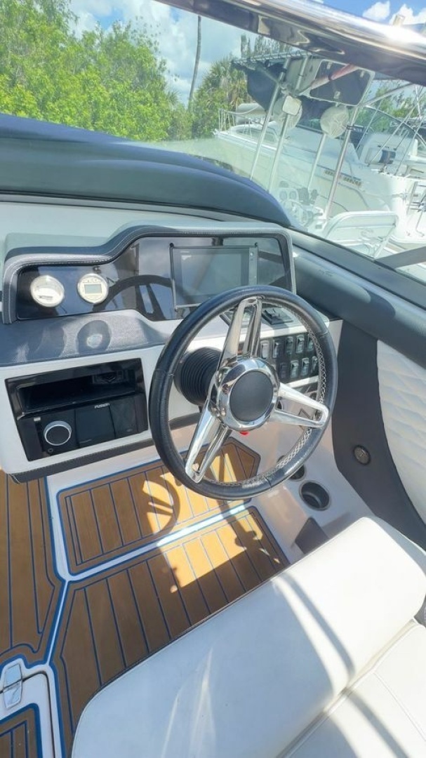 2018 Sea Ray — - Image 69