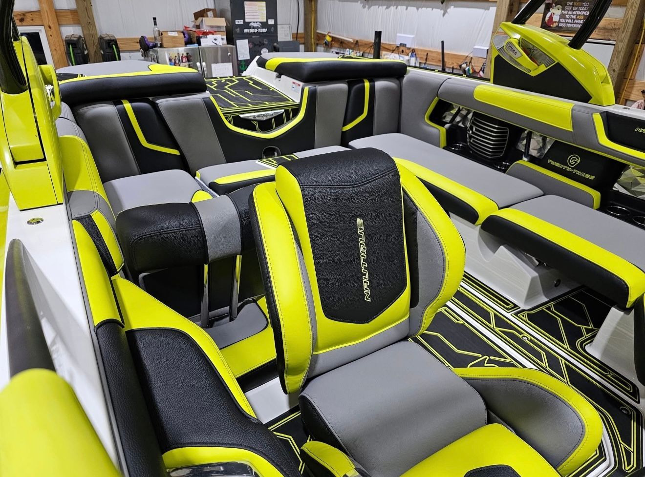 2016 Nautique Super Air Nautique G23 - 16