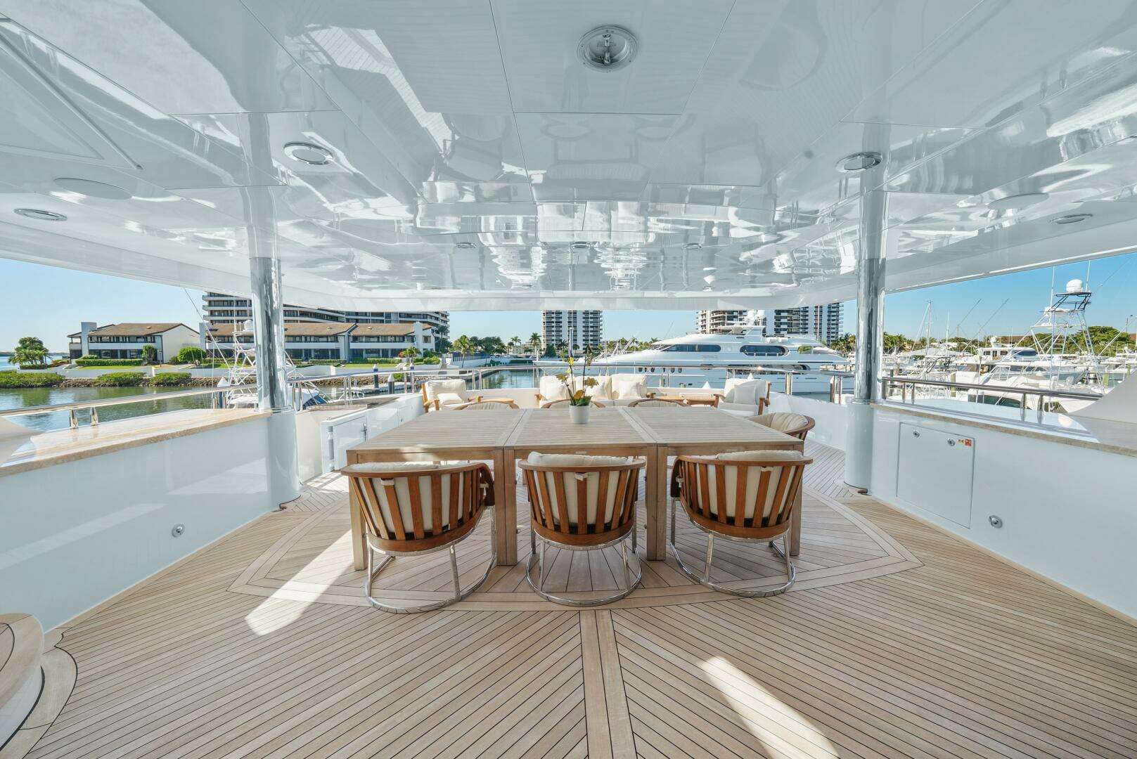 2005 Trinity Yachts Tri-Deck - Image 43