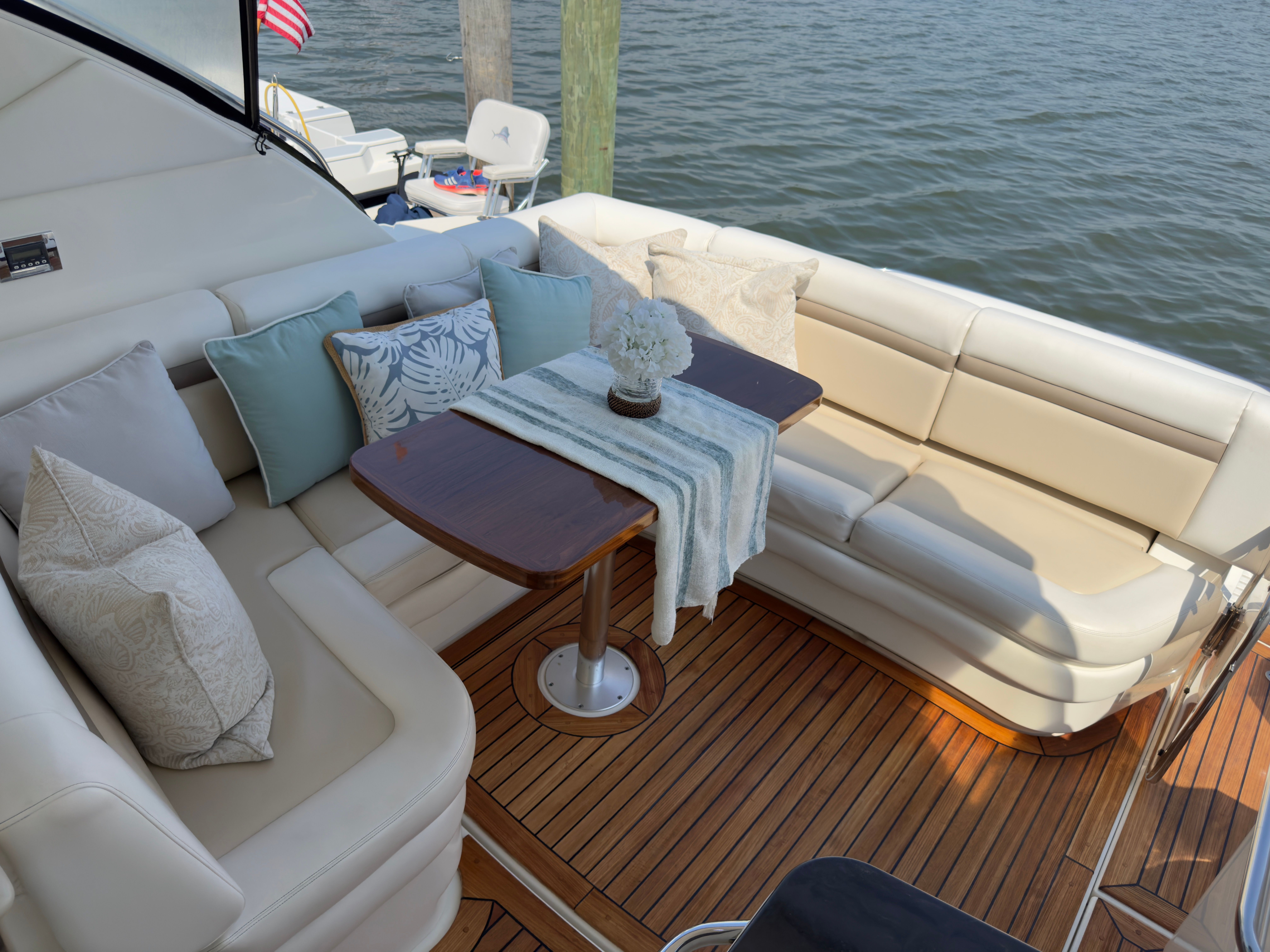2014 Sea Ray 410 Sundancer - 66
