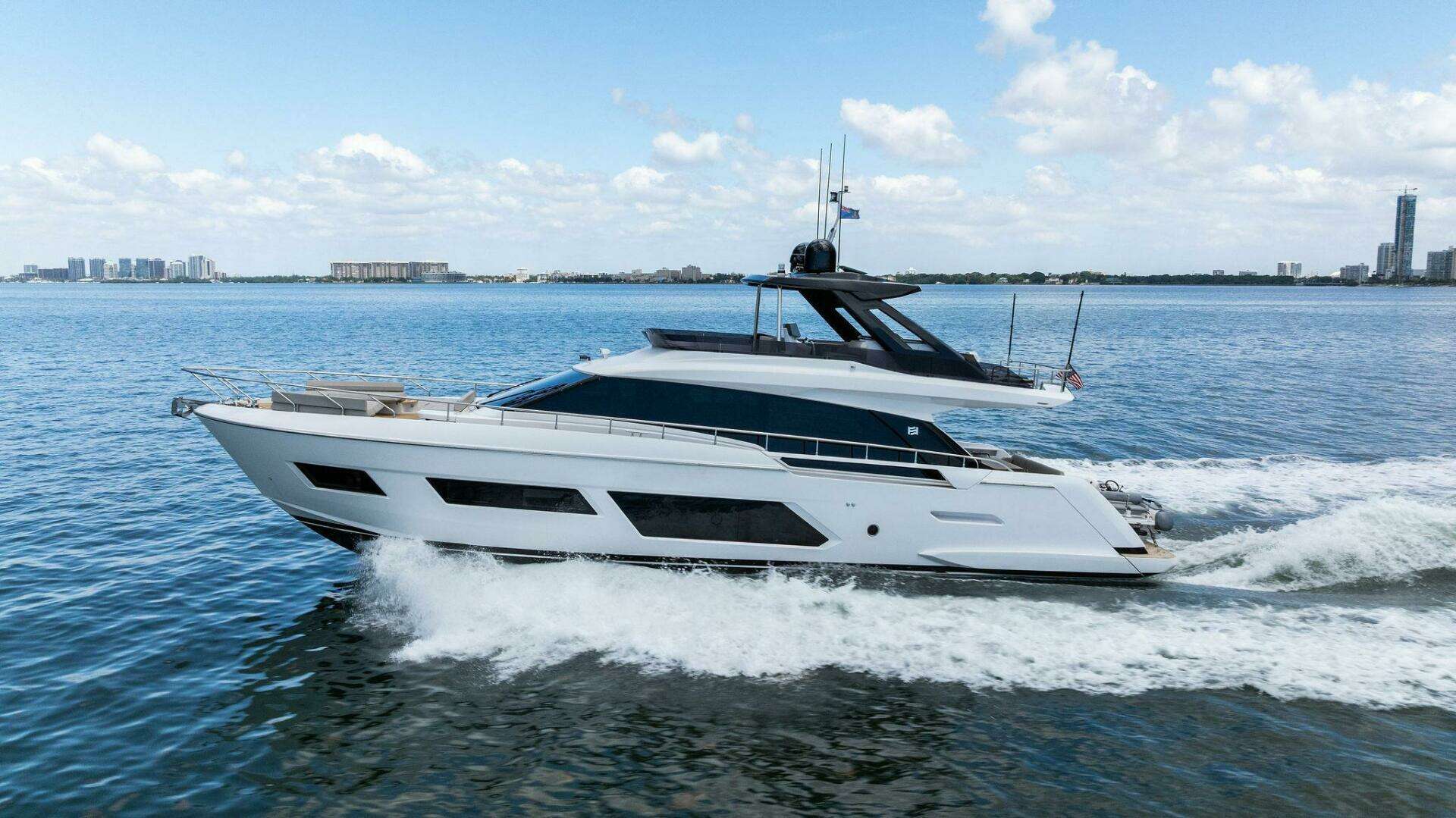 2023 Ferretti Yachts 670 - Image 4