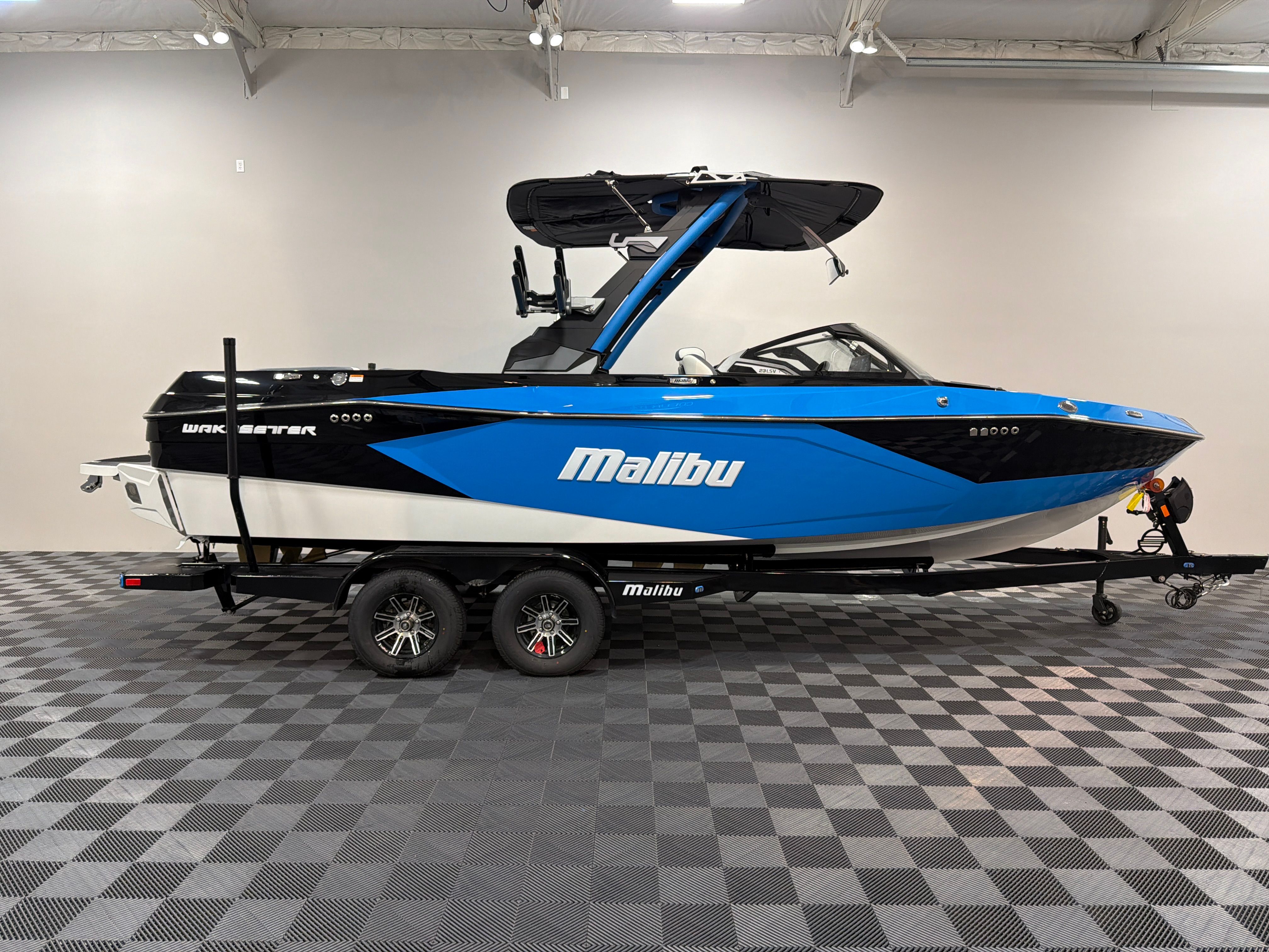 2026 Malibu Wakesetter 23 LSV