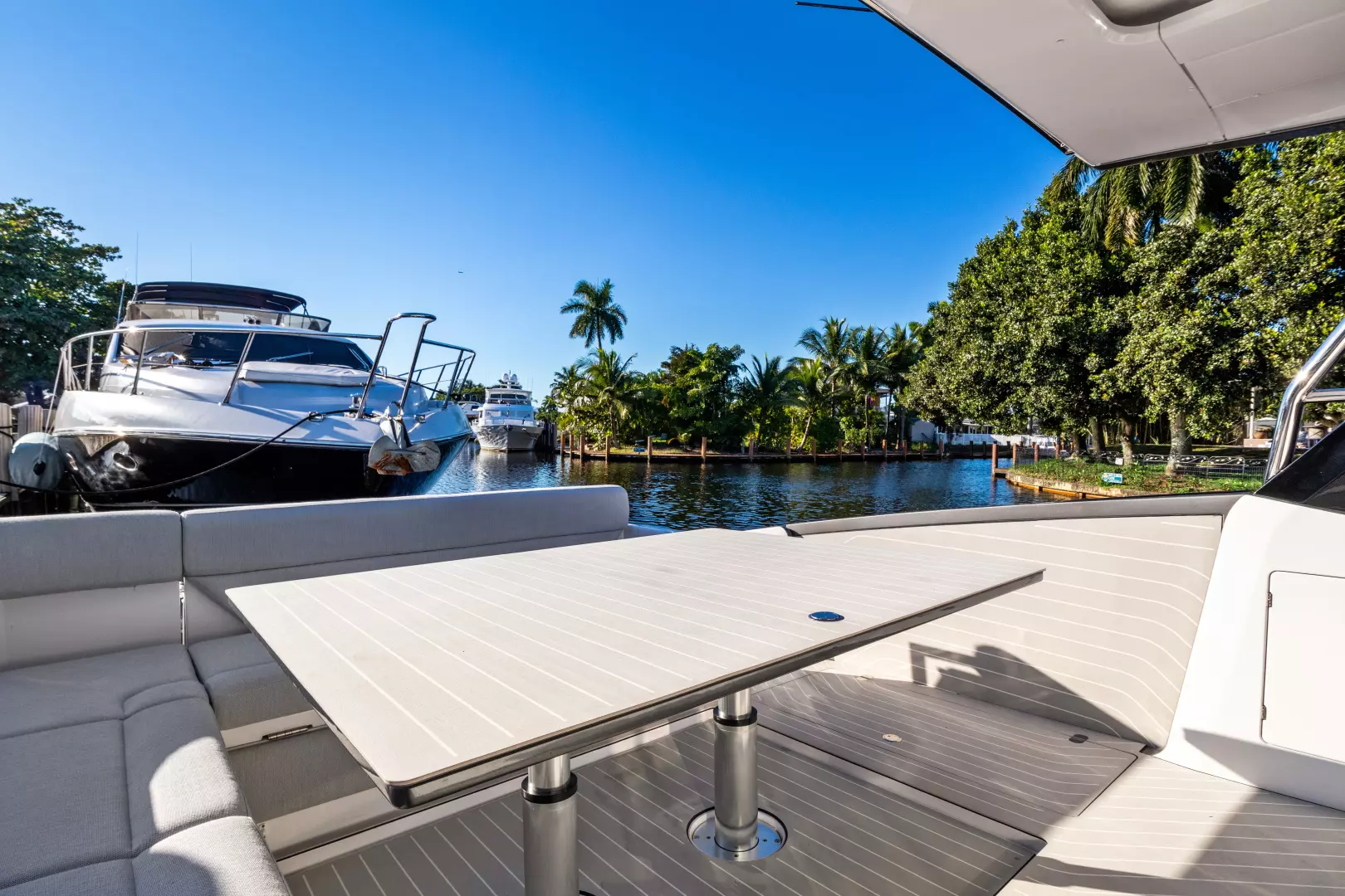 2022 Azimut Azimut Verde 47 - Image 16