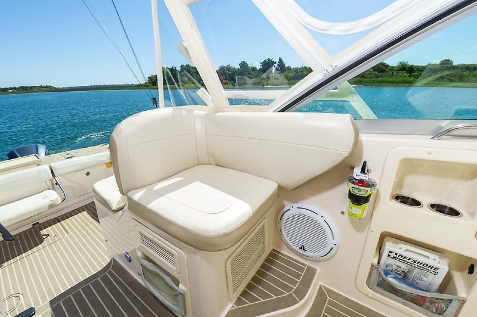 2014 Grady-White Express 370 - Image 38