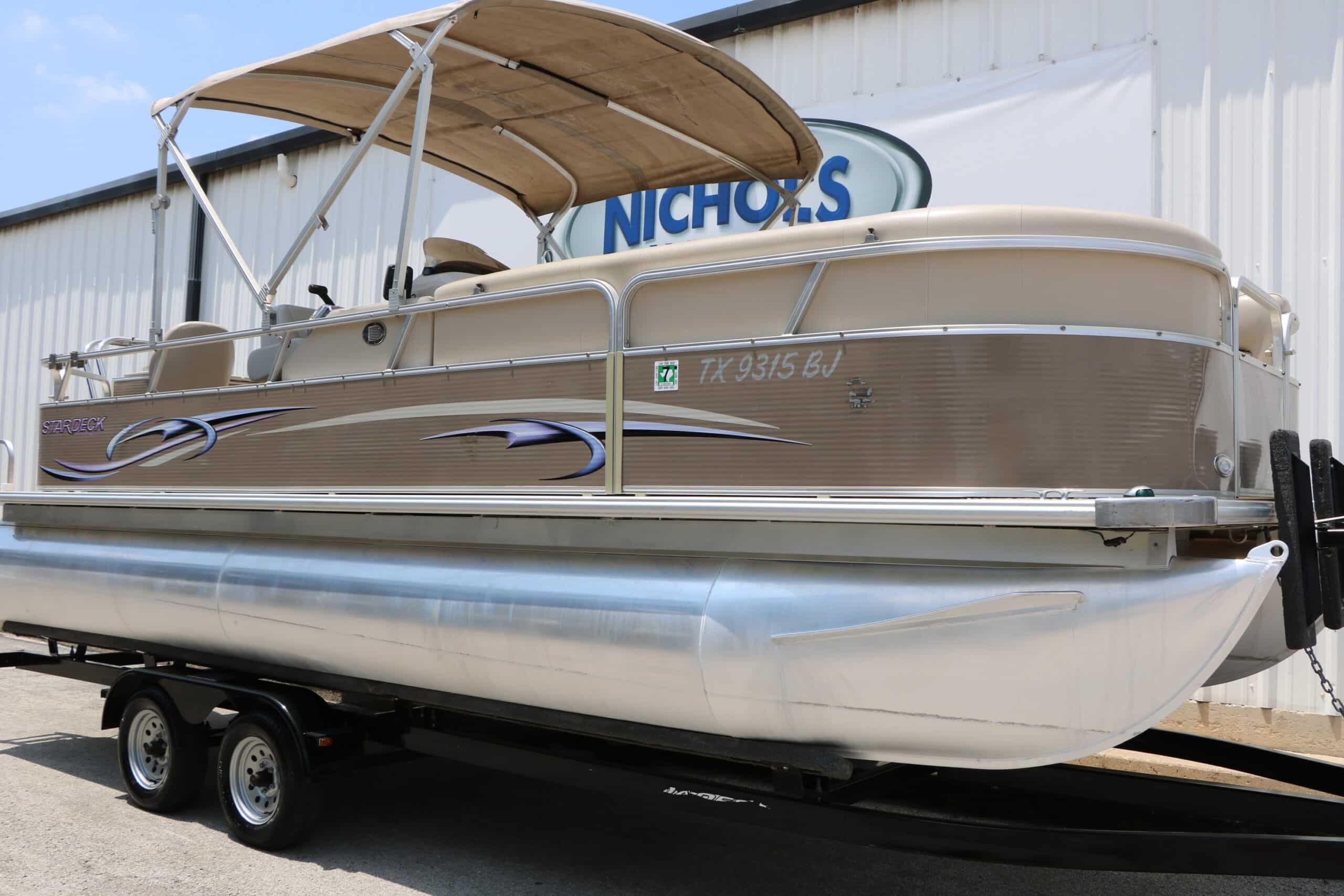 2011 Starcraft Stardeck 226 CRUISE N FISH - 3
