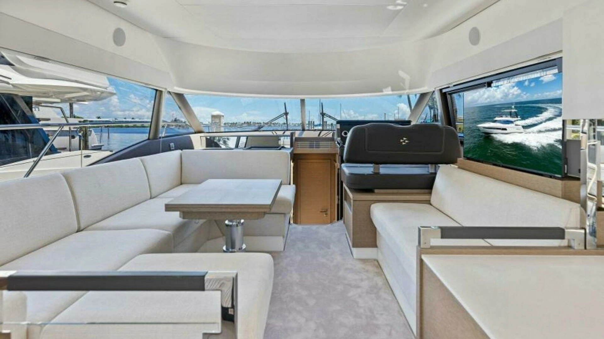 2025 Prestige 460 - Image 10