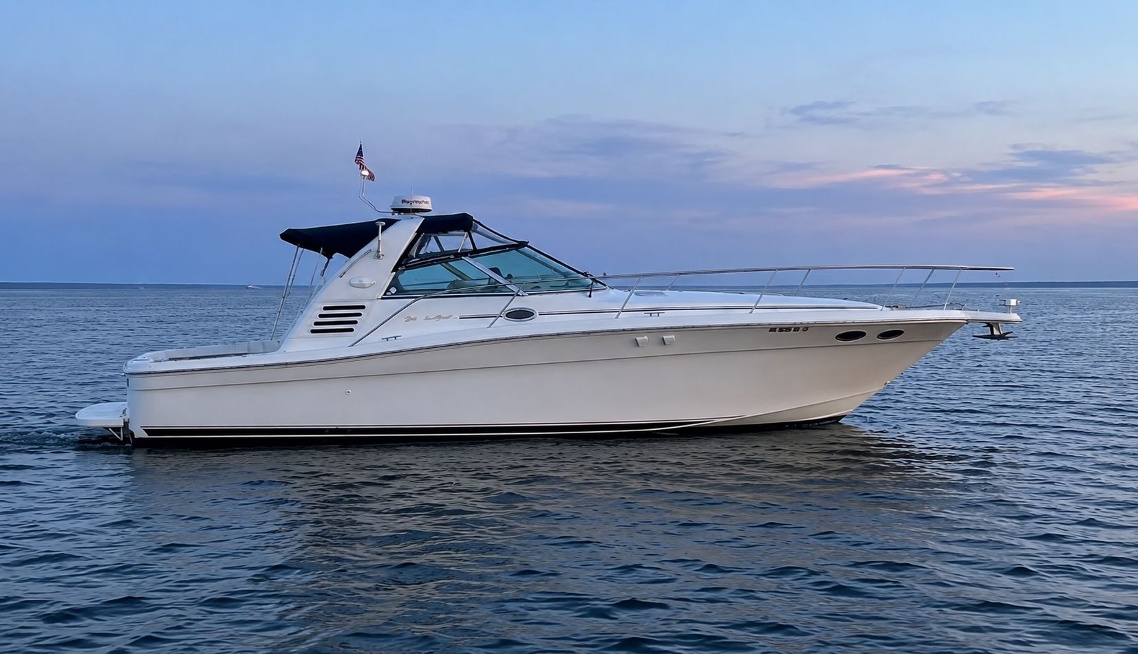 1999 Sea Ray 370 Express Cruiser