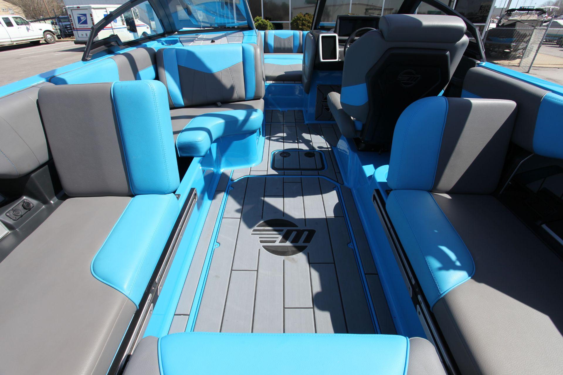 2021 Malibu Wakesetter 23 MXZ - 8
