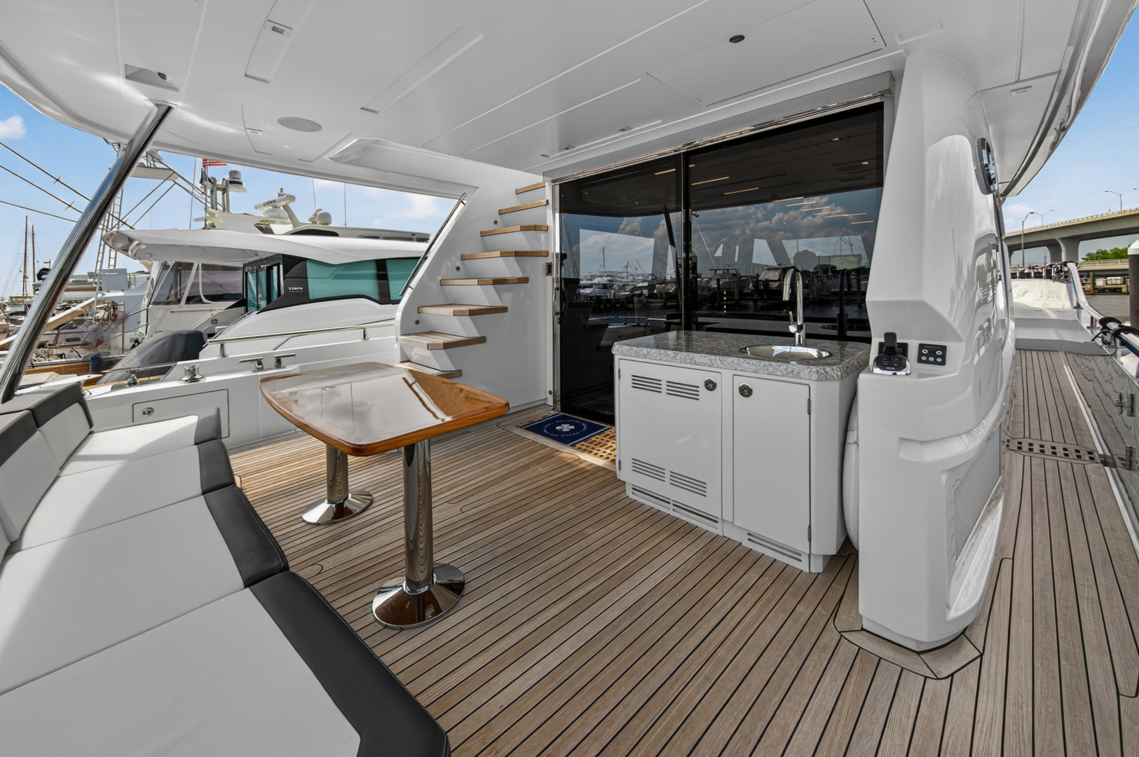 2021 Ocean Alexander 70E - Image 92