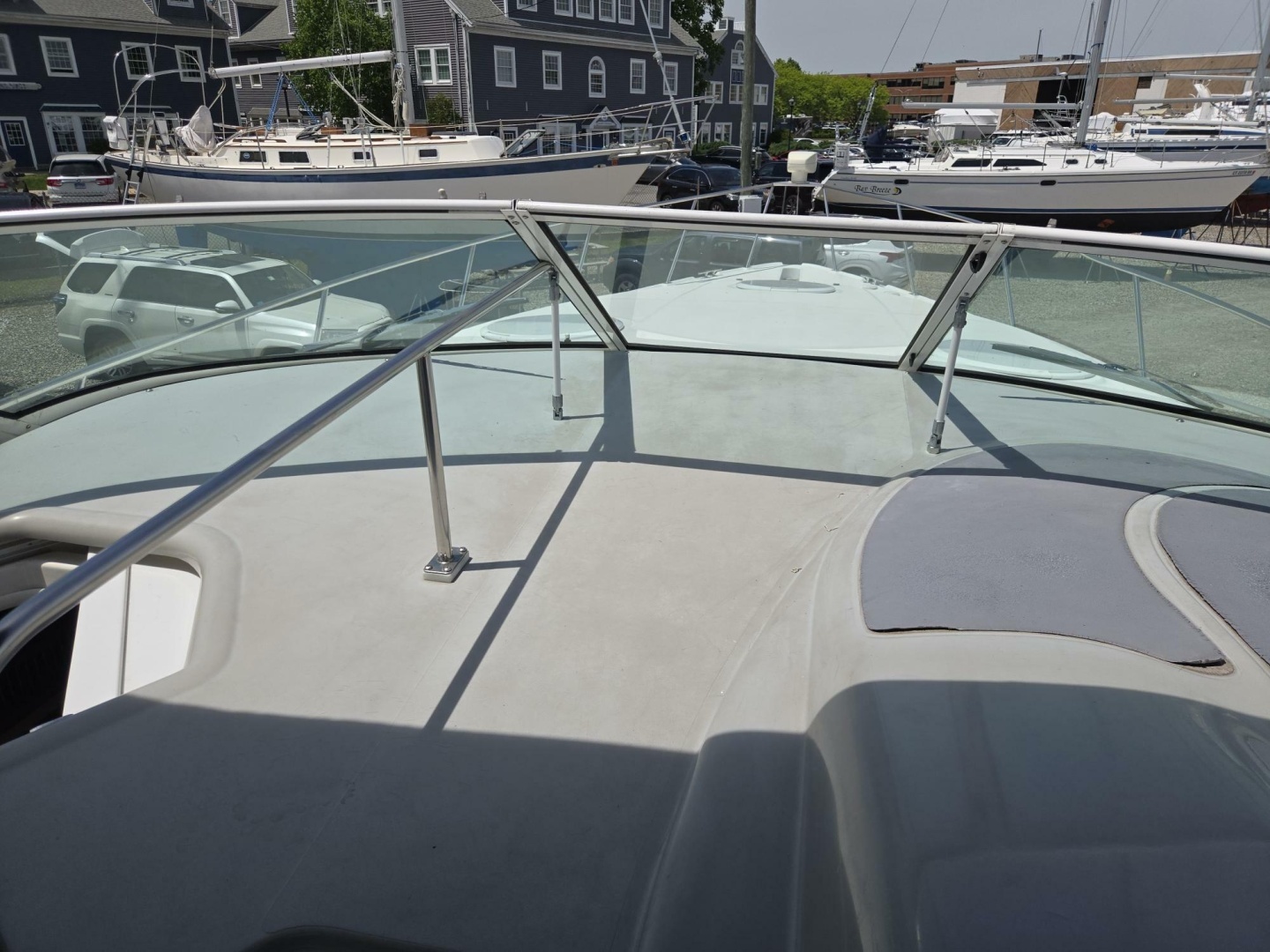 2002 Cruisers Yachts 3572 - Image 15