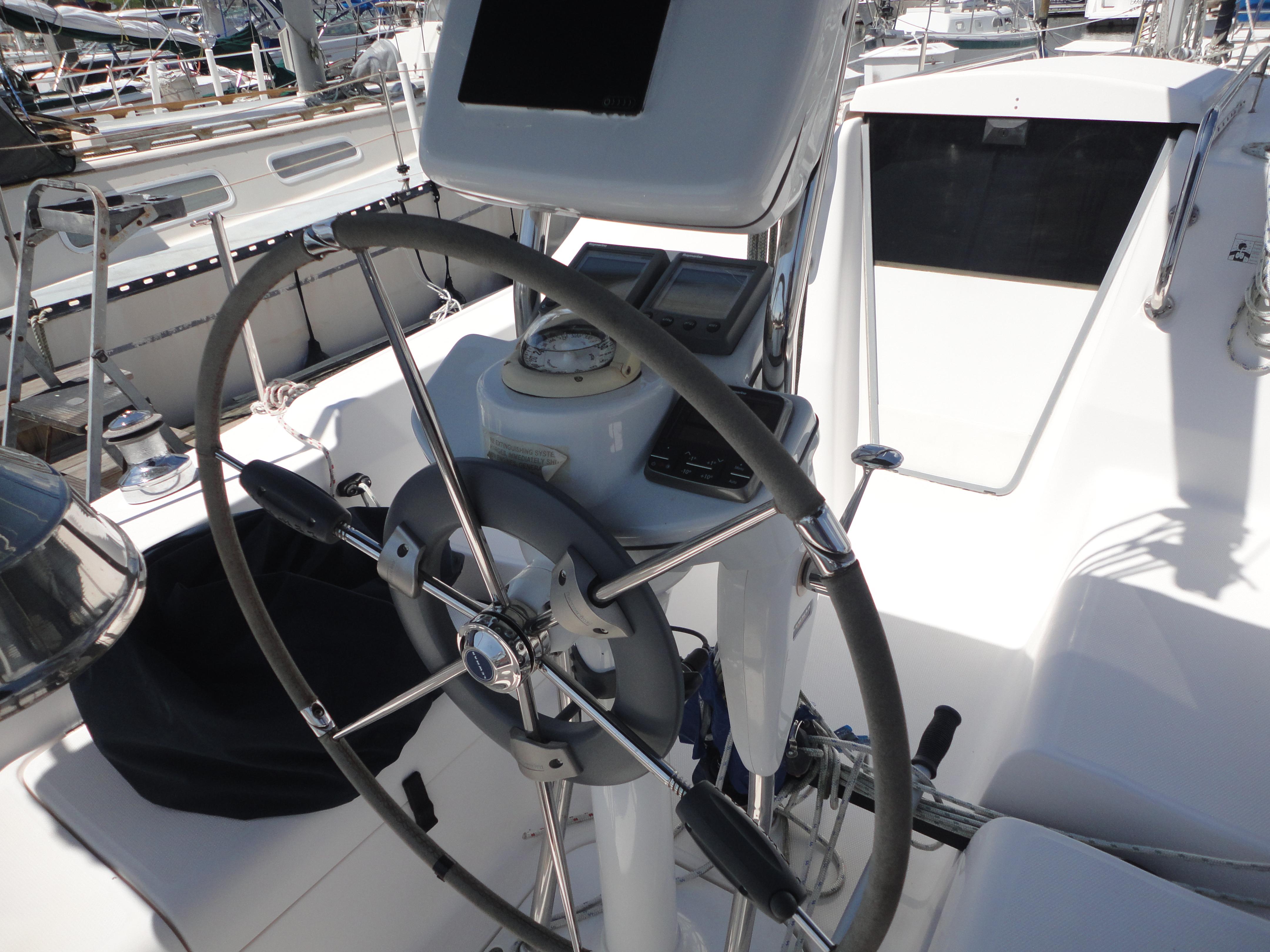 2013 Marlow-Hunter Hunter 27 - 29