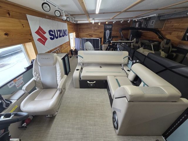 2026 Crest Conquest 230 SLS Tri-Toon 200hp, Trailer and Exten - 16