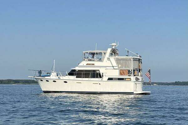 1990 Marine Trader Tradewinds