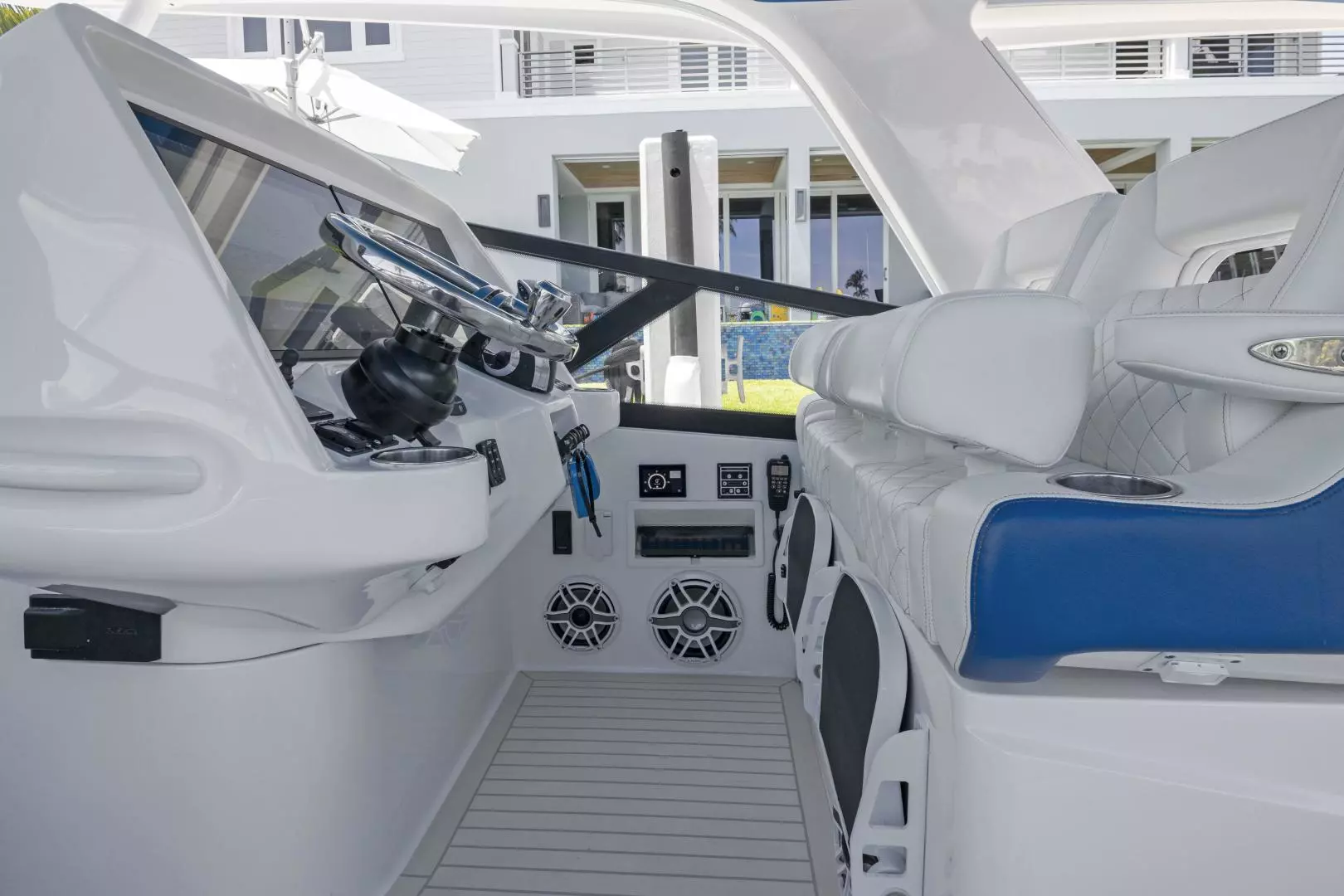 2020 Intrepid 477 Evolution - Image 14