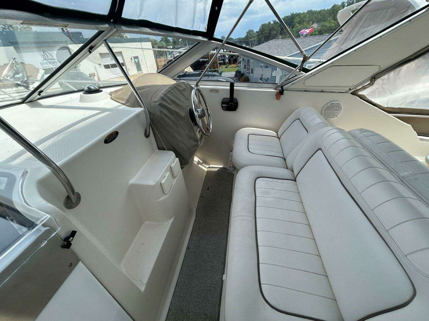 1998 Maxum 2800 SCR - Image 13
