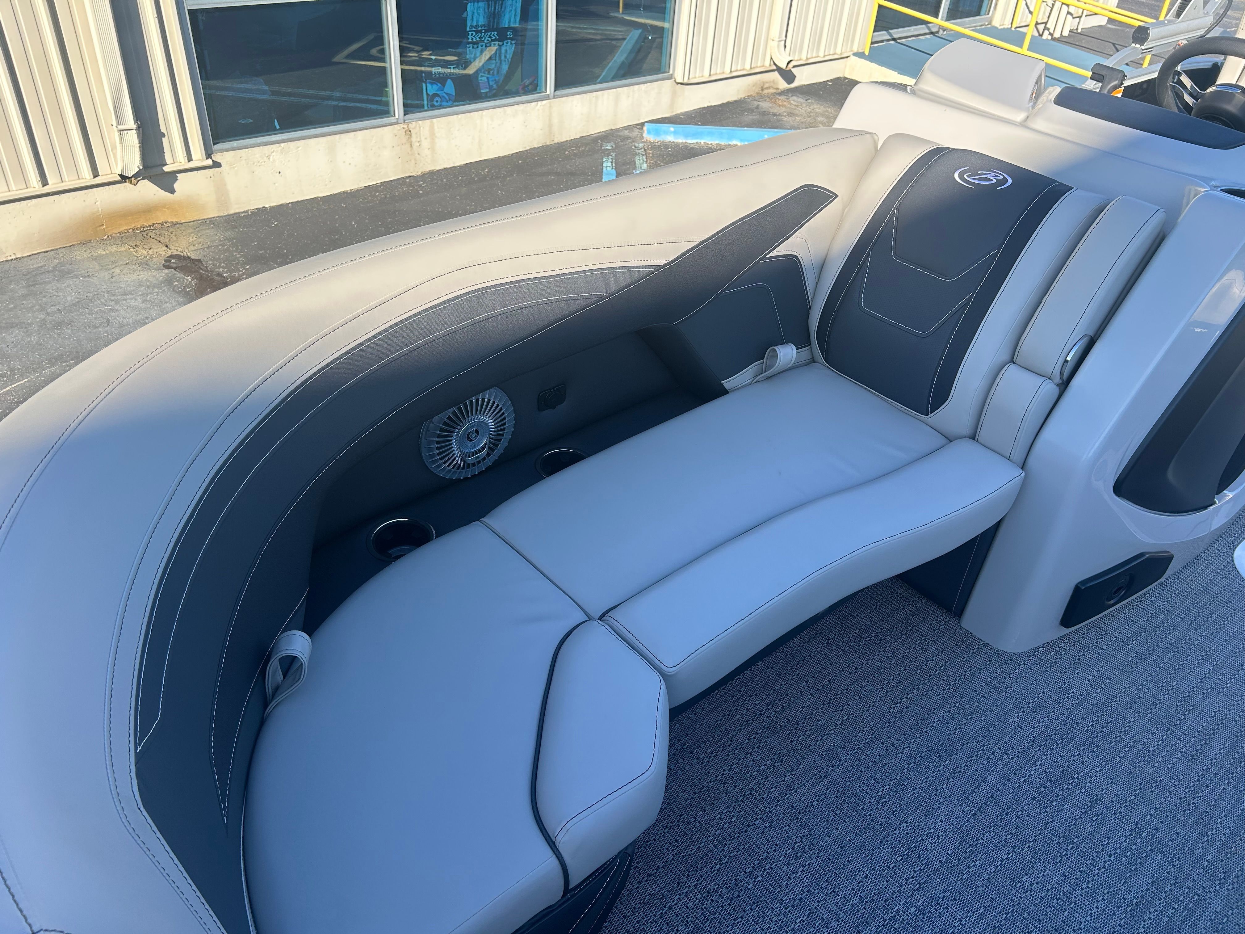 2026 BARLETTA C22UC - Image 21