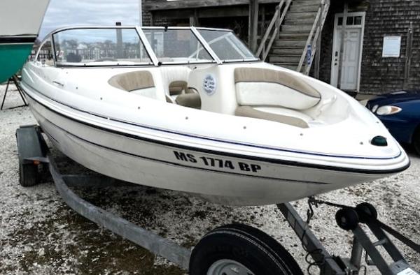 2005 Glastron MX