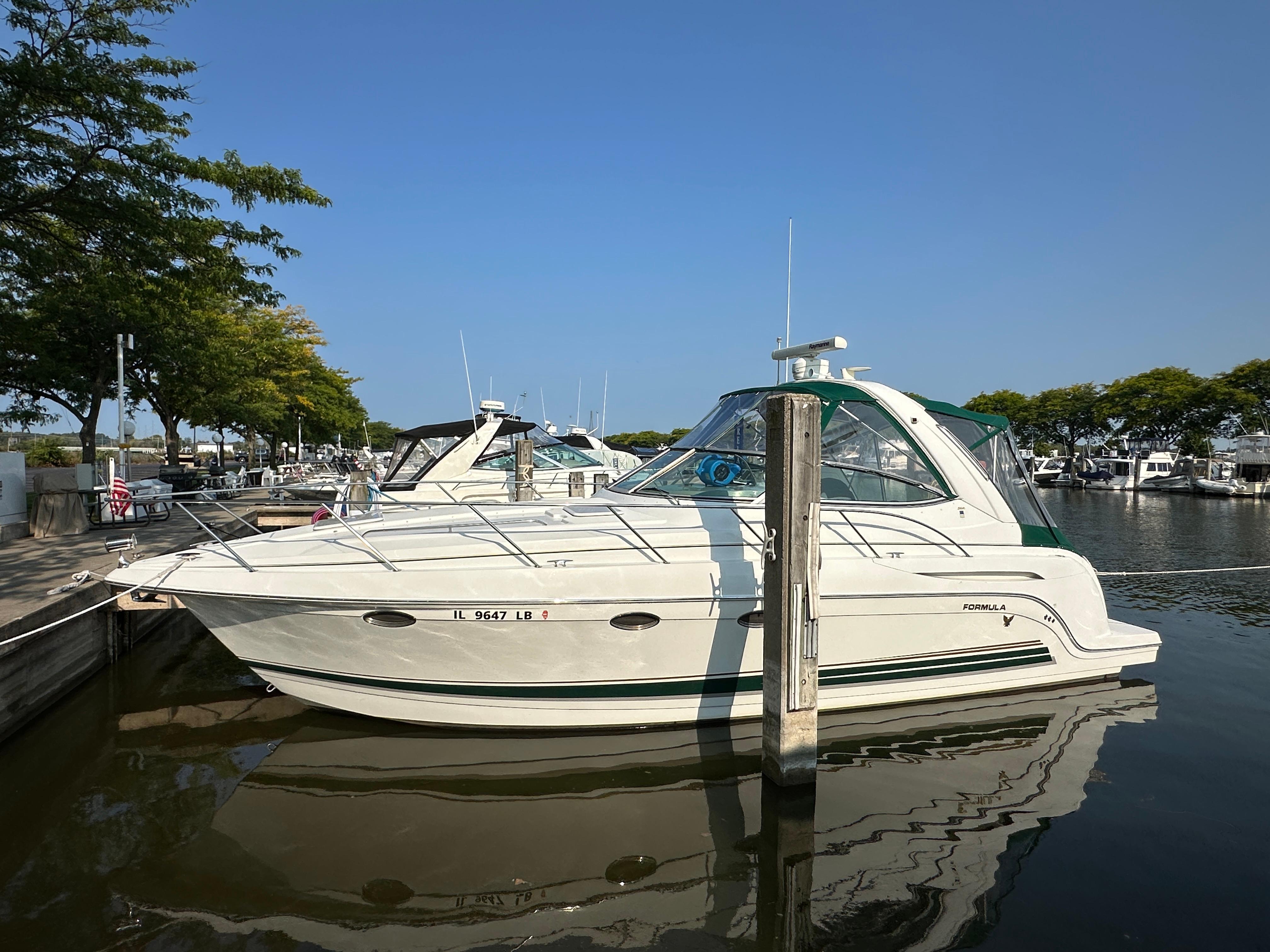 2004 Formula 34 Performance Cruiser