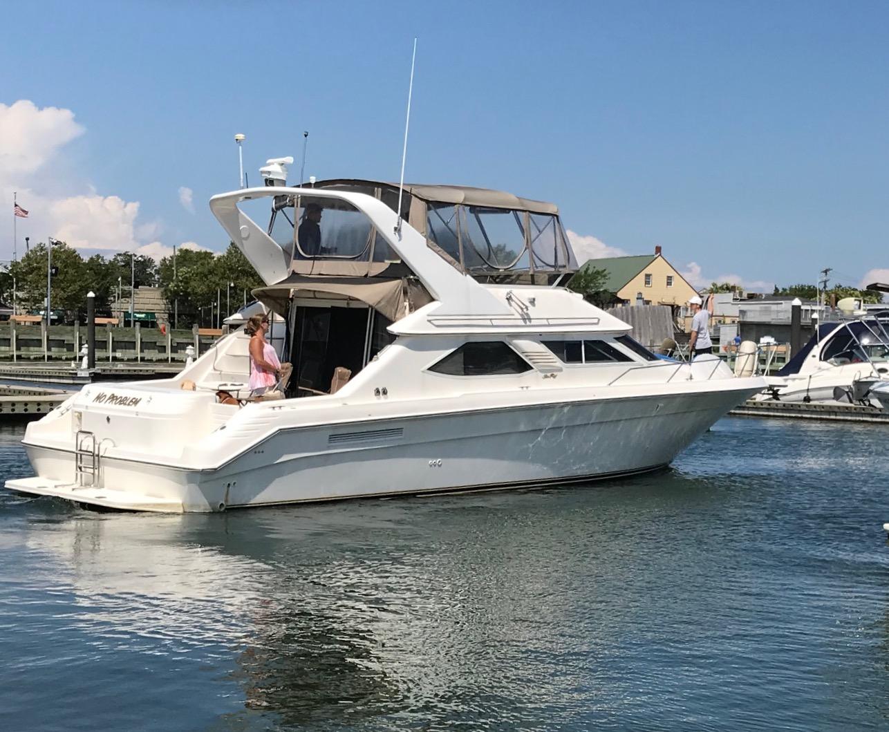 1996 Sea Ray 440 Express Bridge