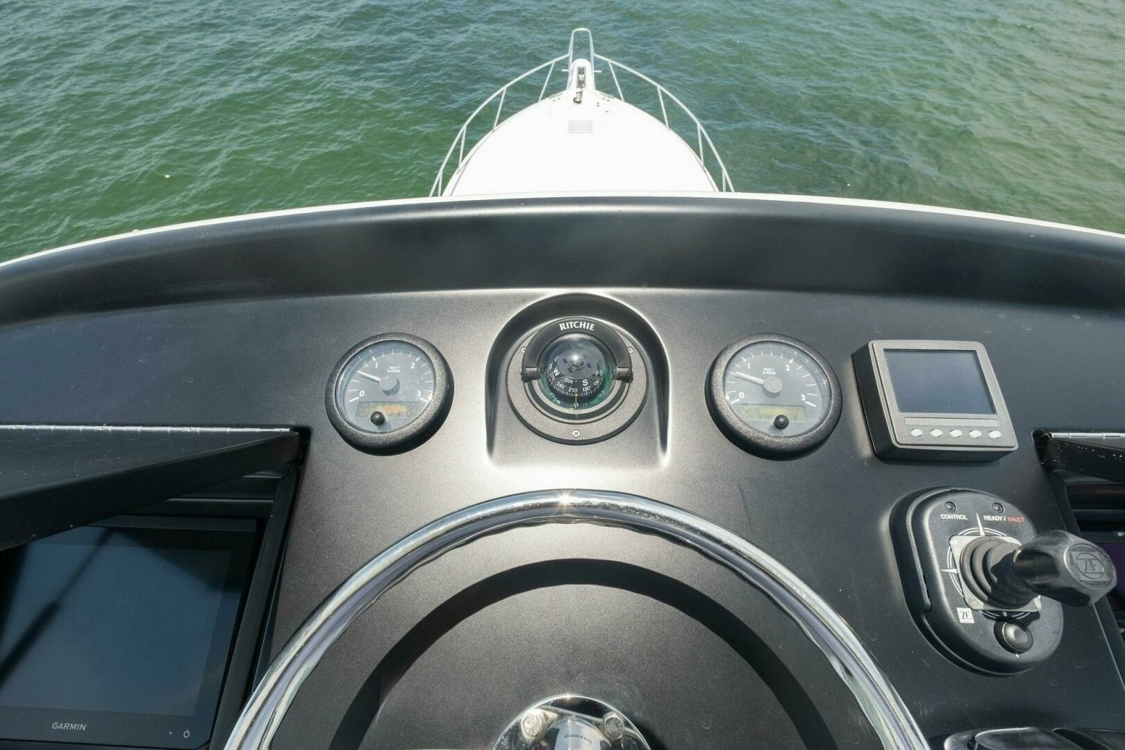 2015 Viking 52 OPEN - Image 18