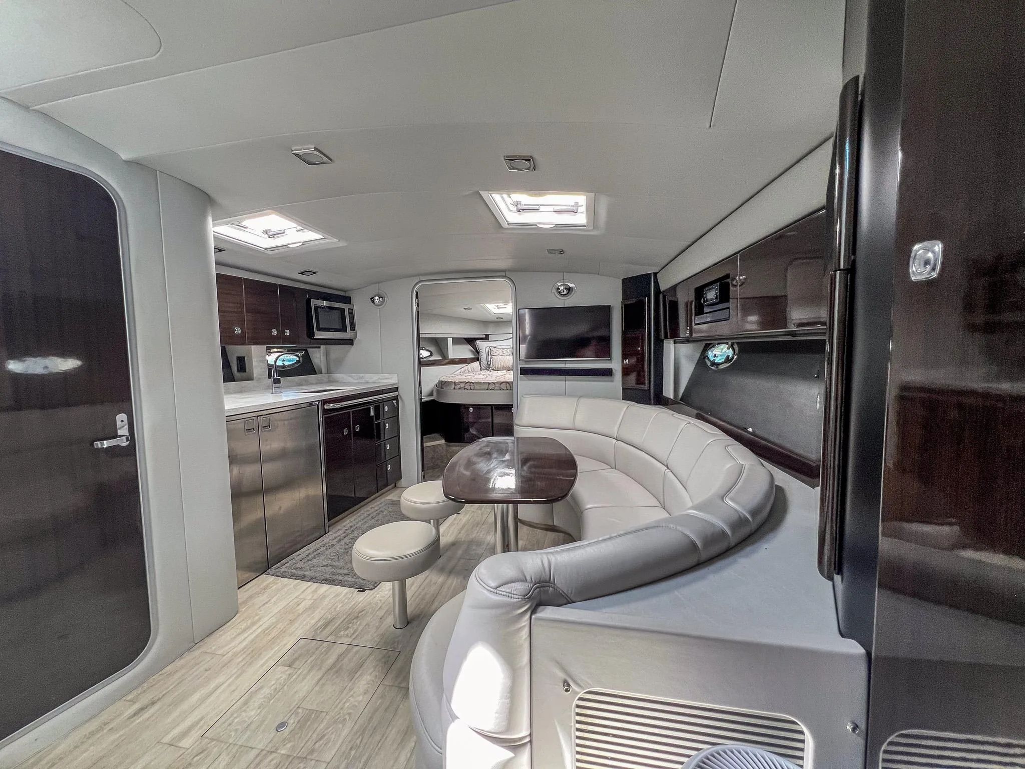 2017 Formula 40 Performance Cruiser - 23