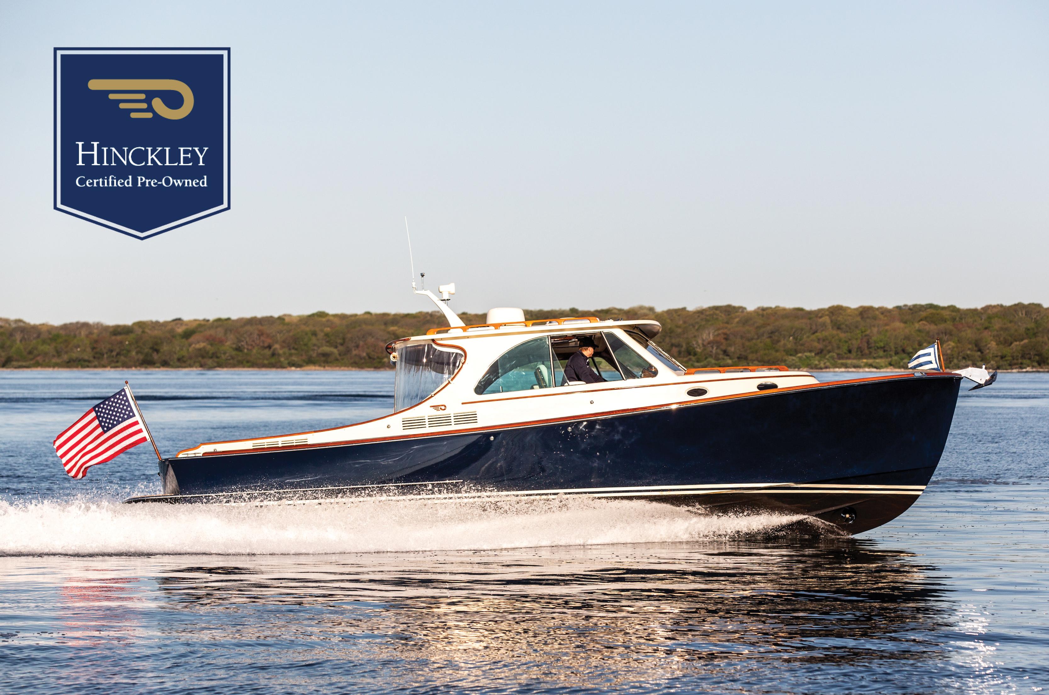 2022 Hinckley Picnic Boat 34 S
