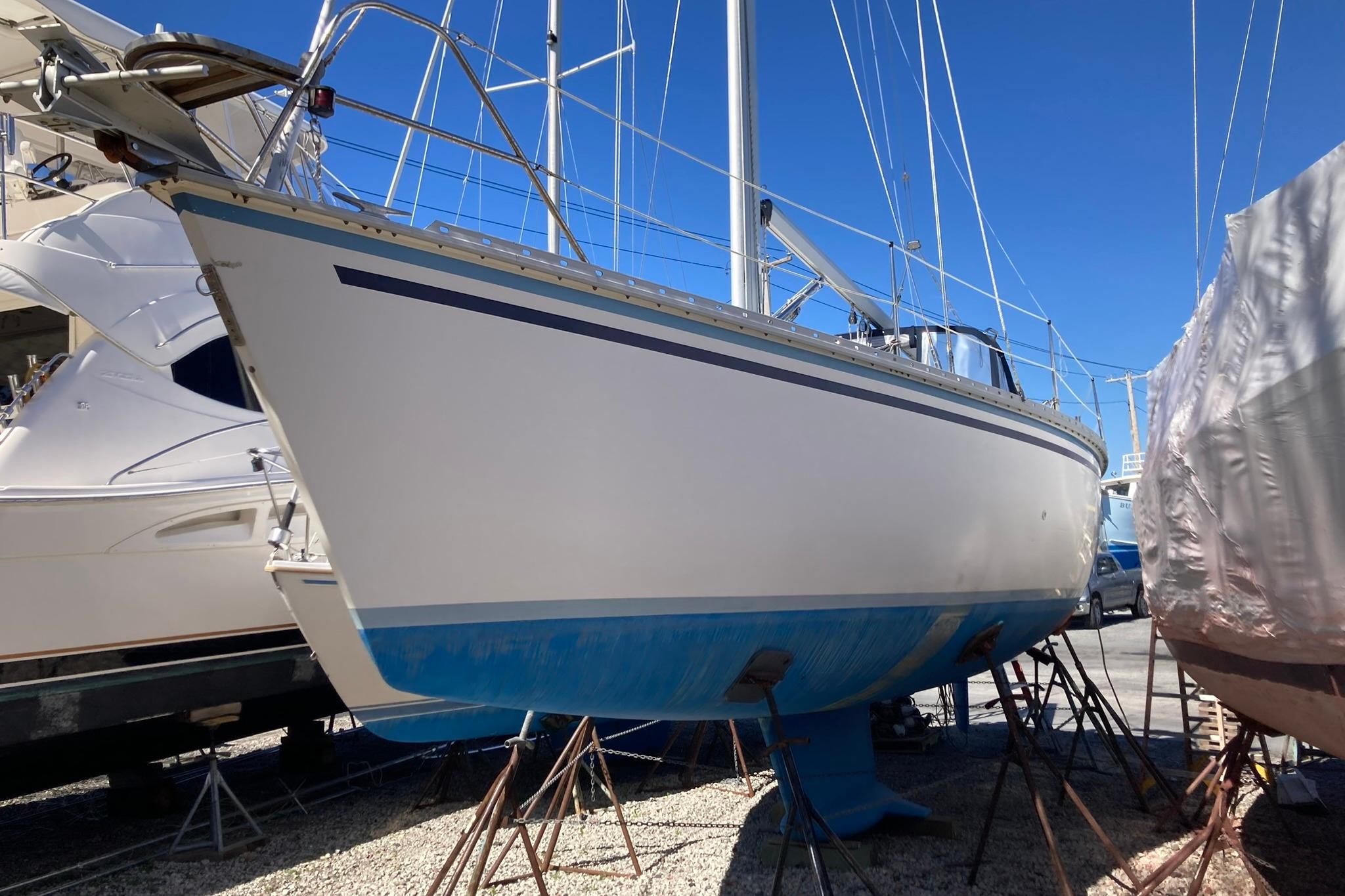 1987 Hunter Legend 35