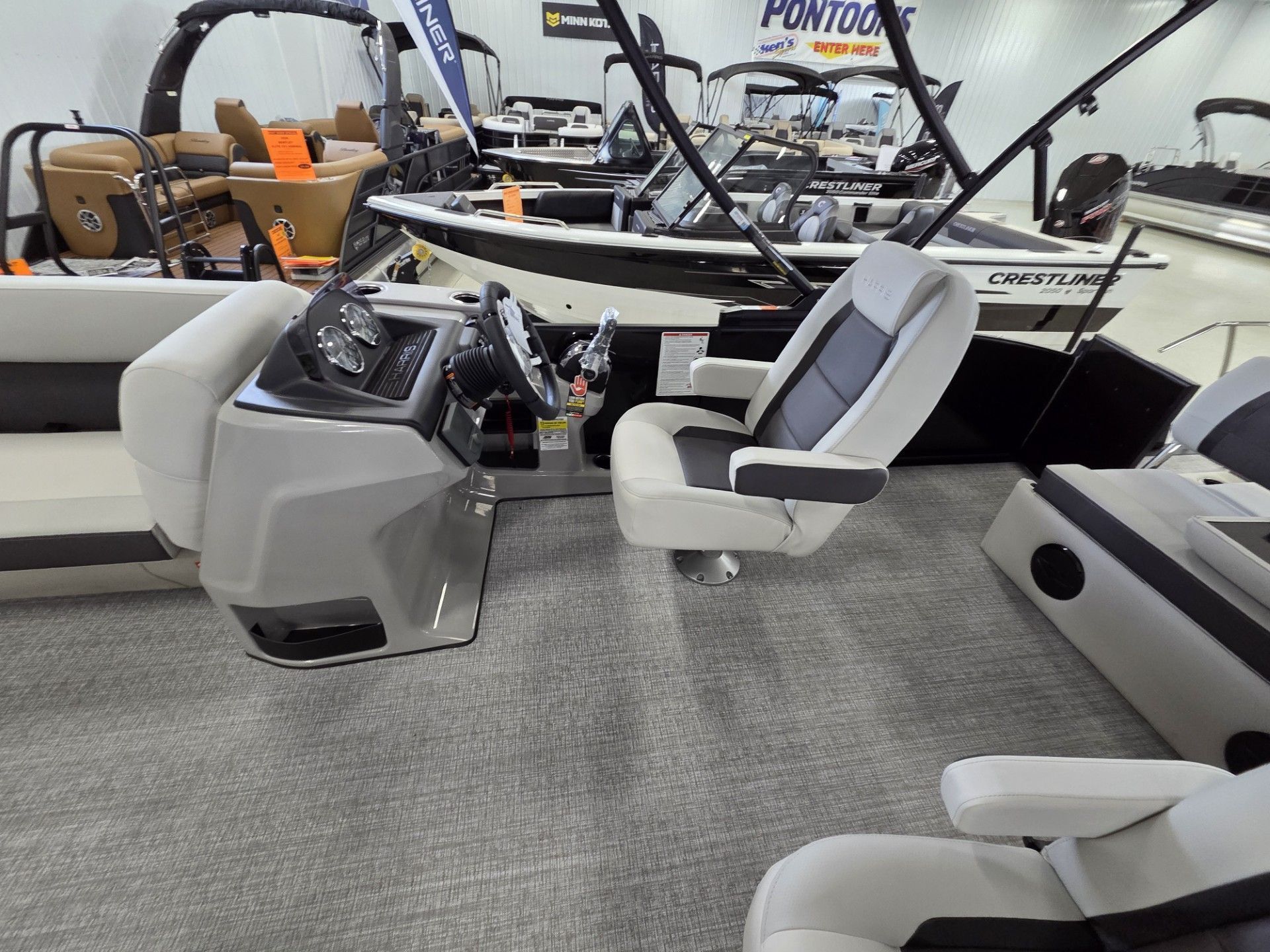 2026 Harris FloteBote Cruiser 230 - 17