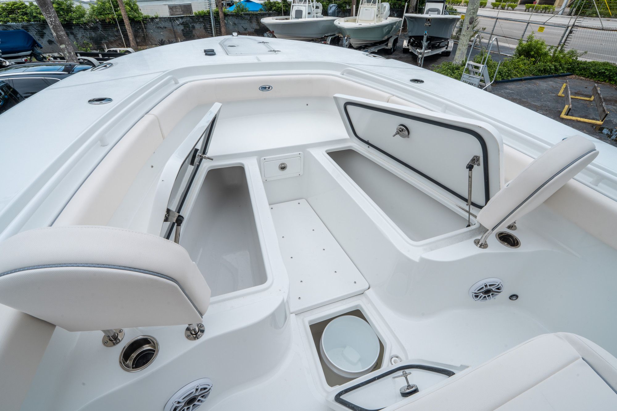 2026 Sea Hunt Gamefish 28 Forward Seating - 28