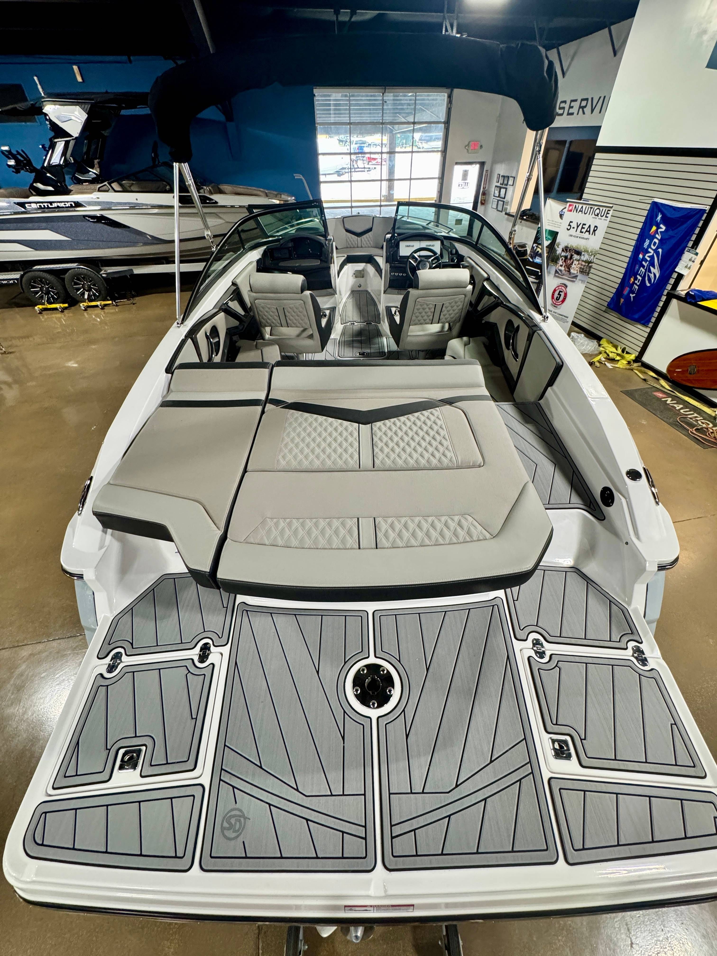2025 Monterey 238SS Super Sport - 19