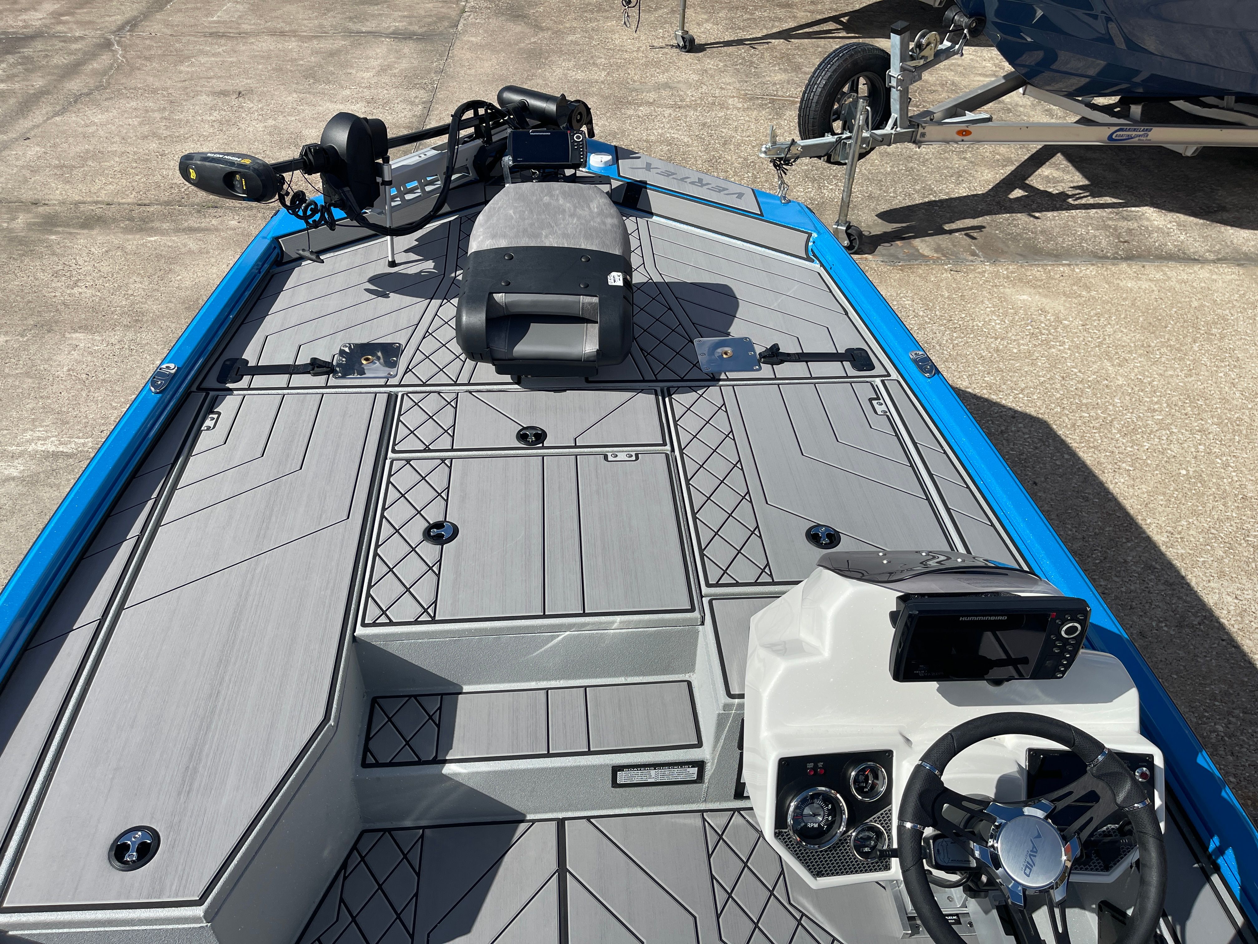 2026 Avid 18 Vertex - 22